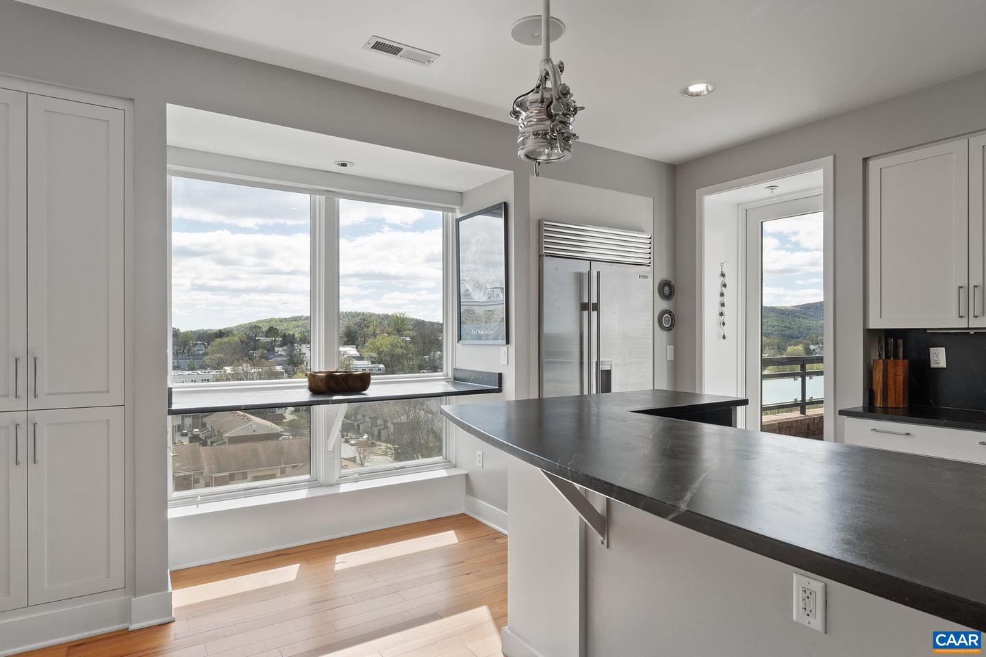 200 GARRETT ST #612, CHARLOTTESVILLE, Virginia 22902, 2 Bedrooms Bedrooms, ,2 BathroomsBathrooms,Residential,For sale,200 GARRETT ST #612,671139 MLS # 671139