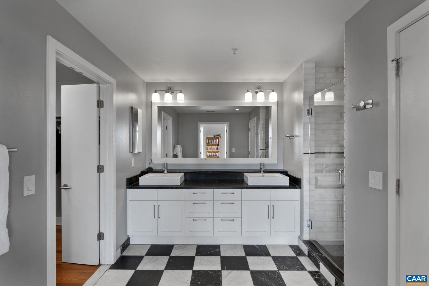 200 GARRETT ST #612, CHARLOTTESVILLE, Virginia 22902, 2 Bedrooms Bedrooms, ,2 BathroomsBathrooms,Residential,For sale,200 GARRETT ST #612,671139 MLS # 671139