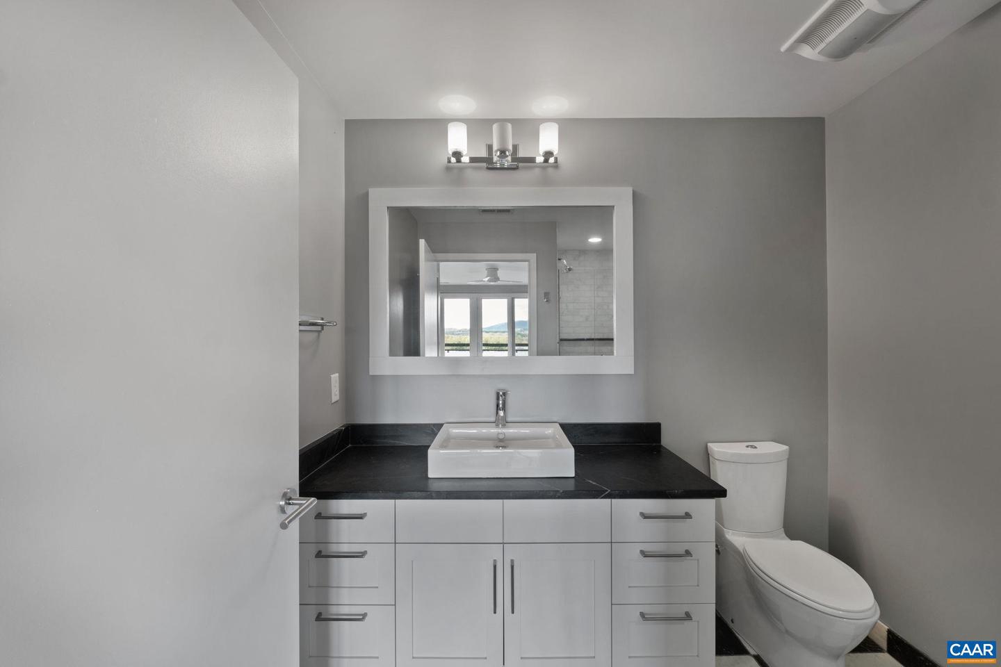 200 GARRETT ST #612, CHARLOTTESVILLE, Virginia 22902, 2 Bedrooms Bedrooms, ,2 BathroomsBathrooms,Residential,For sale,200 GARRETT ST #612,671139 MLS # 671139