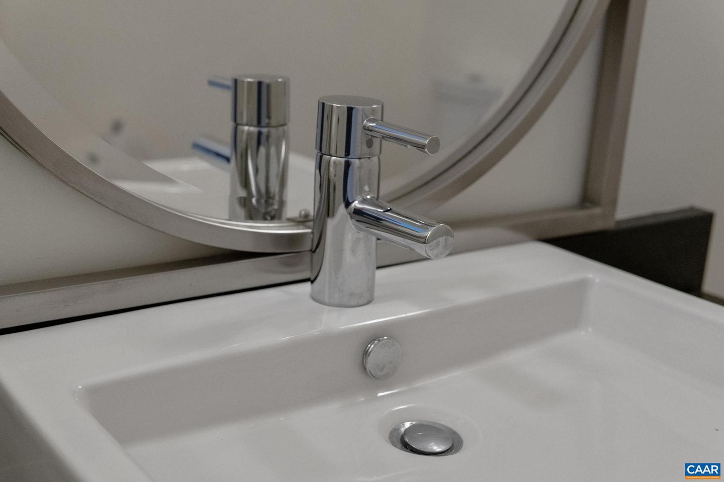 200 GARRETT ST #612, CHARLOTTESVILLE, Virginia 22902, 2 Bedrooms Bedrooms, ,2 BathroomsBathrooms,Residential,For sale,200 GARRETT ST #612,671139 MLS # 671139