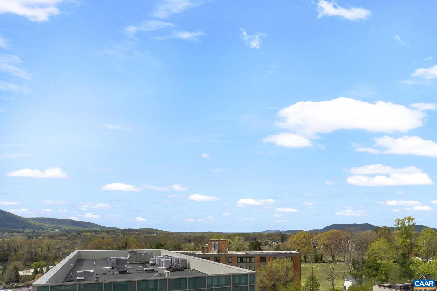 200 GARRETT ST #612, CHARLOTTESVILLE, Virginia 22902, 2 Bedrooms Bedrooms, ,2 BathroomsBathrooms,Residential,For sale,200 GARRETT ST #612,671139 MLS # 671139