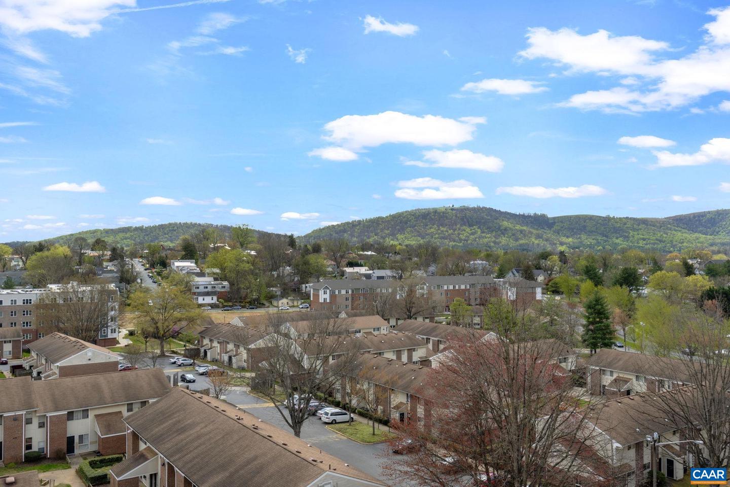 200 GARRETT ST #612, CHARLOTTESVILLE, Virginia 22902, 2 Bedrooms Bedrooms, ,2 BathroomsBathrooms,Residential,For sale,200 GARRETT ST #612,671139 MLS # 671139