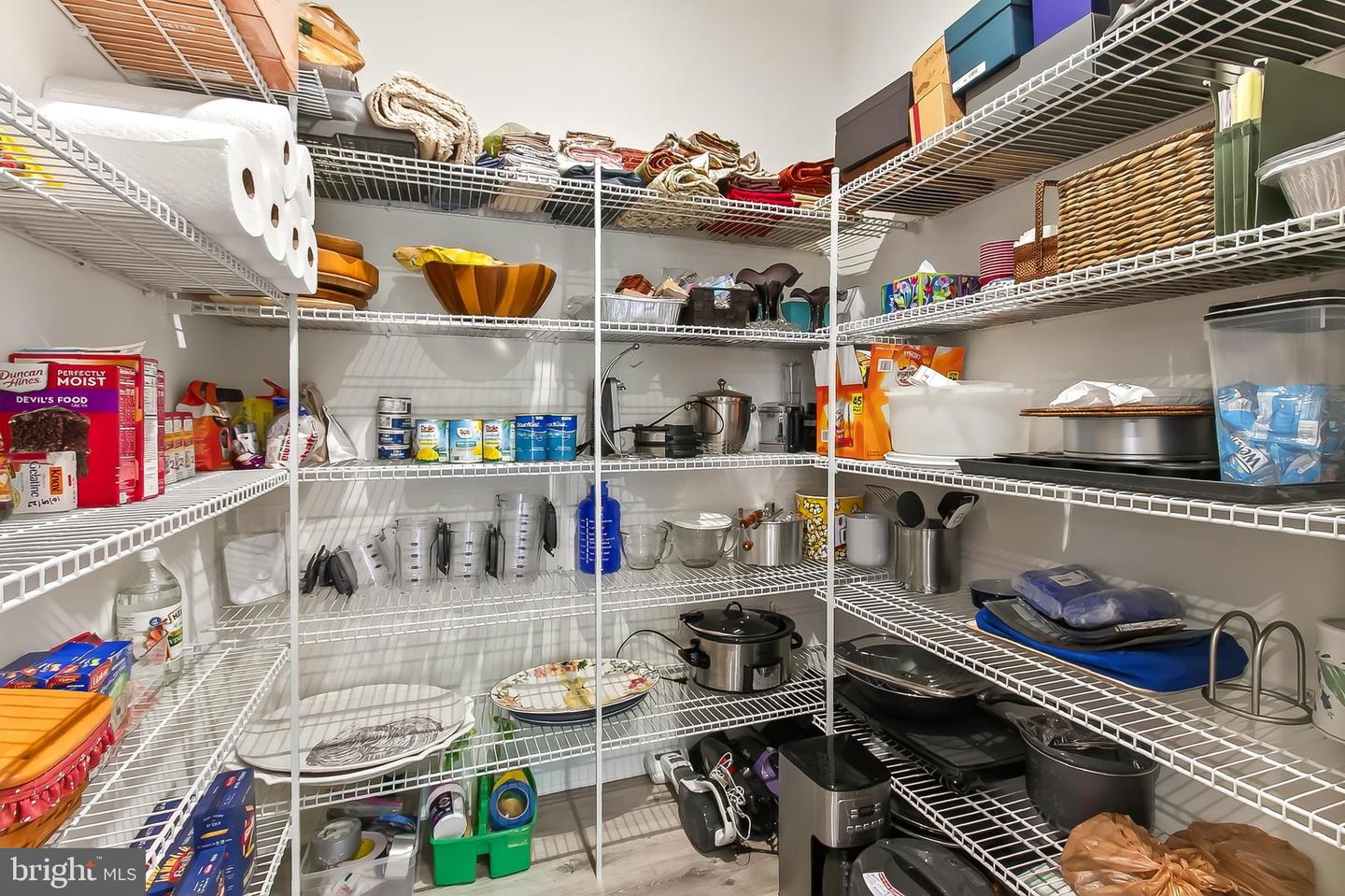 3795 RAINIER DR, FAIRFAX, Virginia 22033, 4 Bedrooms Bedrooms, ,4 BathroomsBathrooms,Residential,For sale,3795 RAINIER DR,VAFX2279236 MLS # VAFX2279236 3795 RAINIER DR, FAIRFAX, Virginia 22033, 4 Bedrooms Bedrooms, ,4 BathroomsBathrooms,Residential,For sale,3795 RAINIER DR,VAFX2279236 MLS # VAFX2279236