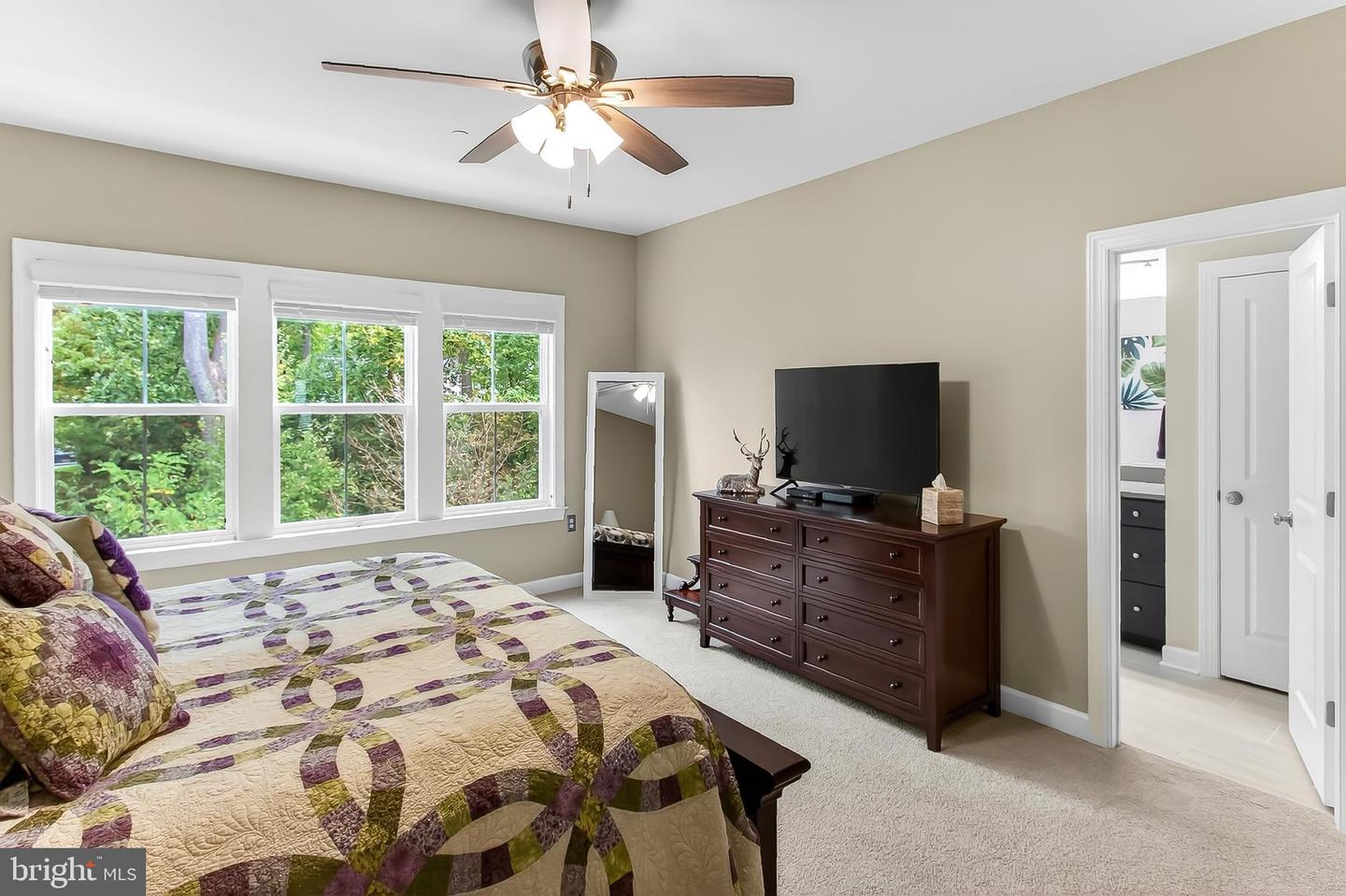 3795 RAINIER DR, FAIRFAX, Virginia 22033, 4 Bedrooms Bedrooms, ,4 BathroomsBathrooms,Residential,For sale,3795 RAINIER DR,VAFX2279236 MLS # VAFX2279236 3795 RAINIER DR, FAIRFAX, Virginia 22033, 4 Bedrooms Bedrooms, ,4 BathroomsBathrooms,Residential,For sale,3795 RAINIER DR,VAFX2279236 MLS # VAFX2279236