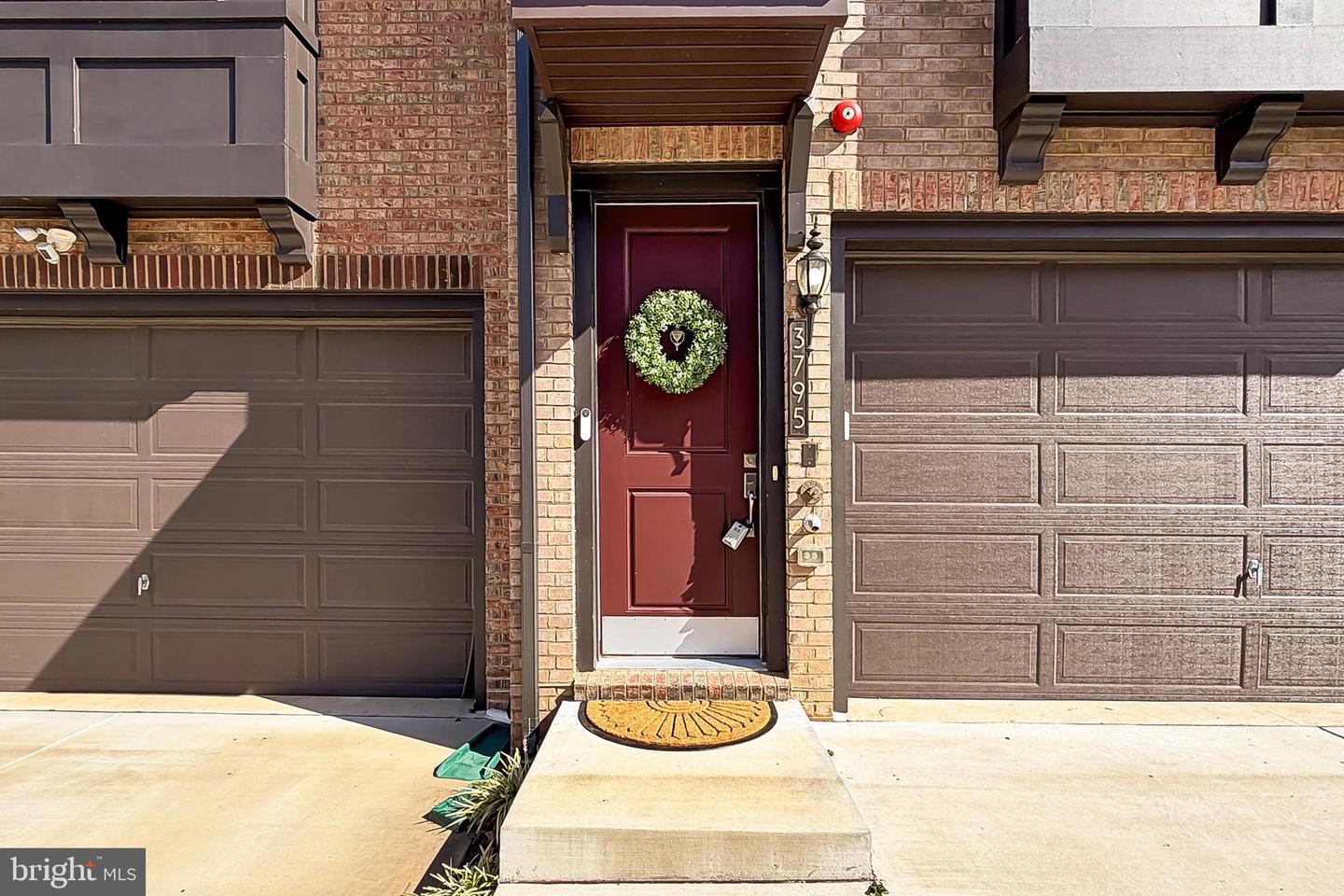 3795 RAINIER DR, FAIRFAX, Virginia 22033, 4 Bedrooms Bedrooms, ,4 BathroomsBathrooms,Residential,For sale,3795 RAINIER DR,VAFX2279236 MLS # VAFX2279236 3795 RAINIER DR, FAIRFAX, Virginia 22033, 4 Bedrooms Bedrooms, ,4 BathroomsBathrooms,Residential,For sale,3795 RAINIER DR,VAFX2279236 MLS # VAFX2279236