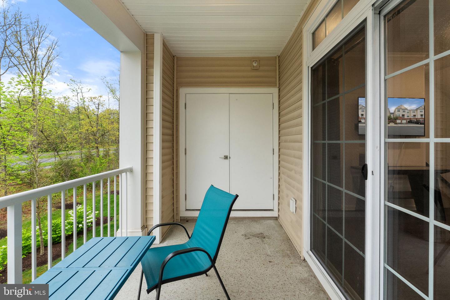 23255 MILLTOWN KNOLL SQ #109, ASHBURN, Virginia 20148, 2 Bedrooms Bedrooms, ,2 BathroomsBathrooms,Residential,For sale,23255 MILLTOWN KNOLL SQ #109,VALO2111186 MLS # VALO2111186 23255 MILLTOWN KNOLL SQ #109, ASHBURN, Virginia 20148, 2 Bedrooms Bedrooms, ,2 BathroomsBathrooms,Residential,For sale,23255 MILLTOWN KNOLL SQ #109,VALO2111186 MLS # VALO2111186