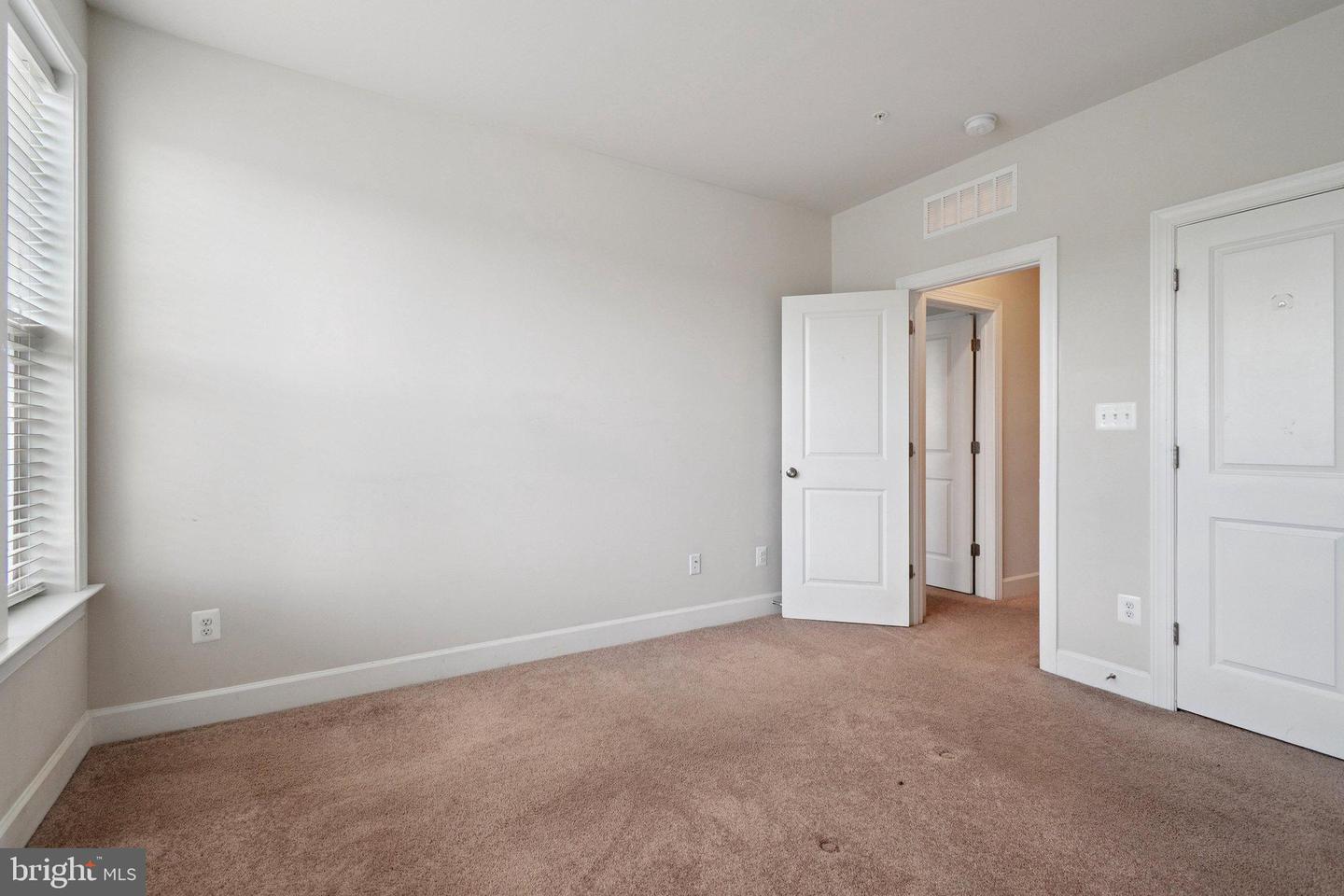 14921 RIVER WALK WAY, WOODBRIDGE, Virginia 22191, 3 Bedrooms Bedrooms, 6 Rooms Rooms,2 BathroomsBathrooms,Residential,For sale,14921 RIVER WALK WAY,VAPW2102506 MLS # VAPW2102506 14921 RIVER WALK WAY, WOODBRIDGE, Virginia 22191, 3 Bedrooms Bedrooms, 6 Rooms Rooms,2 BathroomsBathrooms,Residential,For sale,14921 RIVER WALK WAY,VAPW2102506 MLS # VAPW2102506