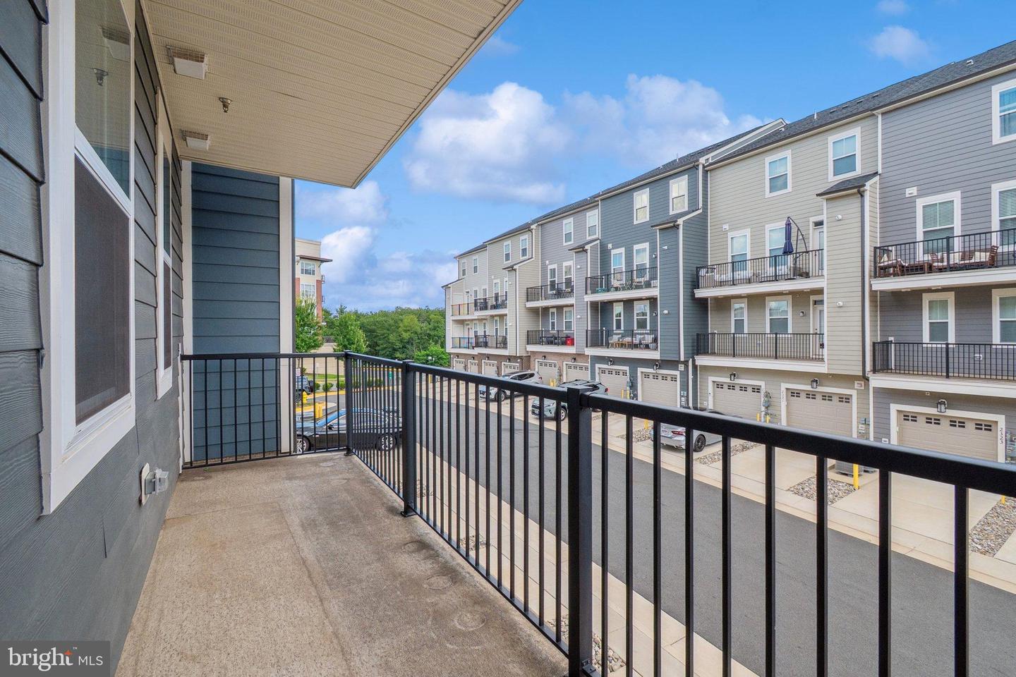 14921 RIVER WALK WAY, WOODBRIDGE, Virginia 22191, 3 Bedrooms Bedrooms, 6 Rooms Rooms,2 BathroomsBathrooms,Residential,For sale,14921 RIVER WALK WAY,VAPW2102506 MLS # VAPW2102506 14921 RIVER WALK WAY, WOODBRIDGE, Virginia 22191, 3 Bedrooms Bedrooms, 6 Rooms Rooms,2 BathroomsBathrooms,Residential,For sale,14921 RIVER WALK WAY,VAPW2102506 MLS # VAPW2102506