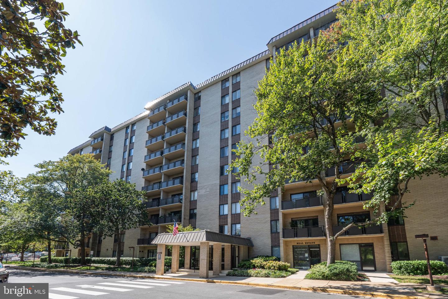 3100 S MANCHESTER ST #909, FALLS CHURCH, Virginia 22044, ,1 BathroomBathrooms,Residential,For sale,3100 S MANCHESTER ST #909,VAFX2263370 MLS # VAFX2263370 3100 S MANCHESTER ST #909, FALLS CHURCH, Virginia 22044, ,1 BathroomBathrooms,Residential,For sale,3100 S MANCHESTER ST #909,VAFX2263370 MLS # VAFX2263370