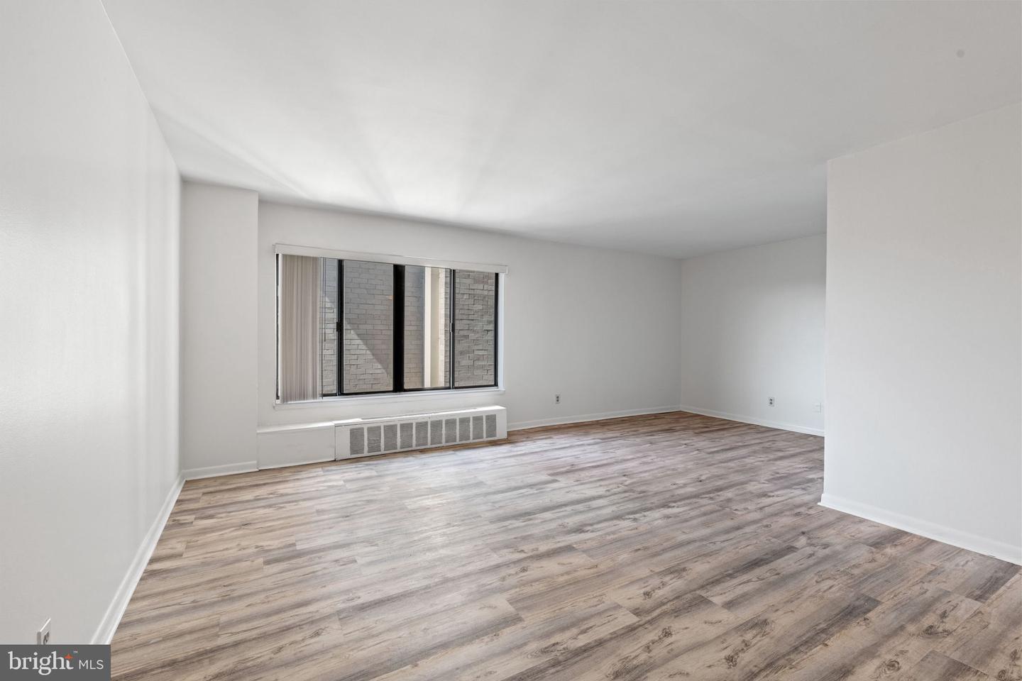 3100 S MANCHESTER ST #909, FALLS CHURCH, Virginia 22044, ,1 BathroomBathrooms,Residential,For sale,3100 S MANCHESTER ST #909,VAFX2263370 MLS # VAFX2263370 3100 S MANCHESTER ST #909, FALLS CHURCH, Virginia 22044, ,1 BathroomBathrooms,Residential,For sale,3100 S MANCHESTER ST #909,VAFX2263370 MLS # VAFX2263370