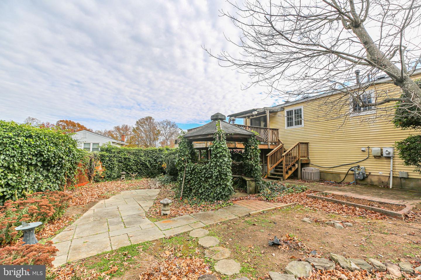 5068 MACNAMARA DR, FREDERICKSBURG, Virginia 22407, 4 Bedrooms Bedrooms, ,2 BathroomsBathrooms,Residential,For sale,5068 MACNAMARA DR,VASP2036386 MLS # VASP2036386 5068 MACNAMARA DR, FREDERICKSBURG, Virginia 22407, 4 Bedrooms Bedrooms, ,2 BathroomsBathrooms,Residential,For sale,5068 MACNAMARA DR,VASP2036386 MLS # VASP2036386