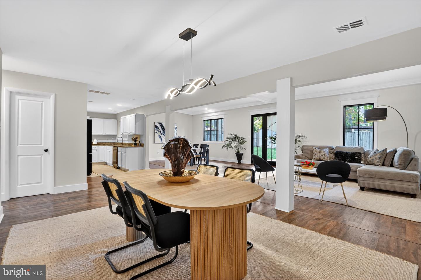 1534 YOUNGS POINT PL, HERNDON, Virginia 20170, 4 Bedrooms Bedrooms, ,2 BathroomsBathrooms,Residential,For sale,1534 YOUNGS POINT PL,VAFX2275172 MLS # VAFX2275172 1534 YOUNGS POINT PL, HERNDON, Virginia 20170, 4 Bedrooms Bedrooms, ,2 BathroomsBathrooms,Residential,For sale,1534 YOUNGS POINT PL,VAFX2275172 MLS # VAFX2275172