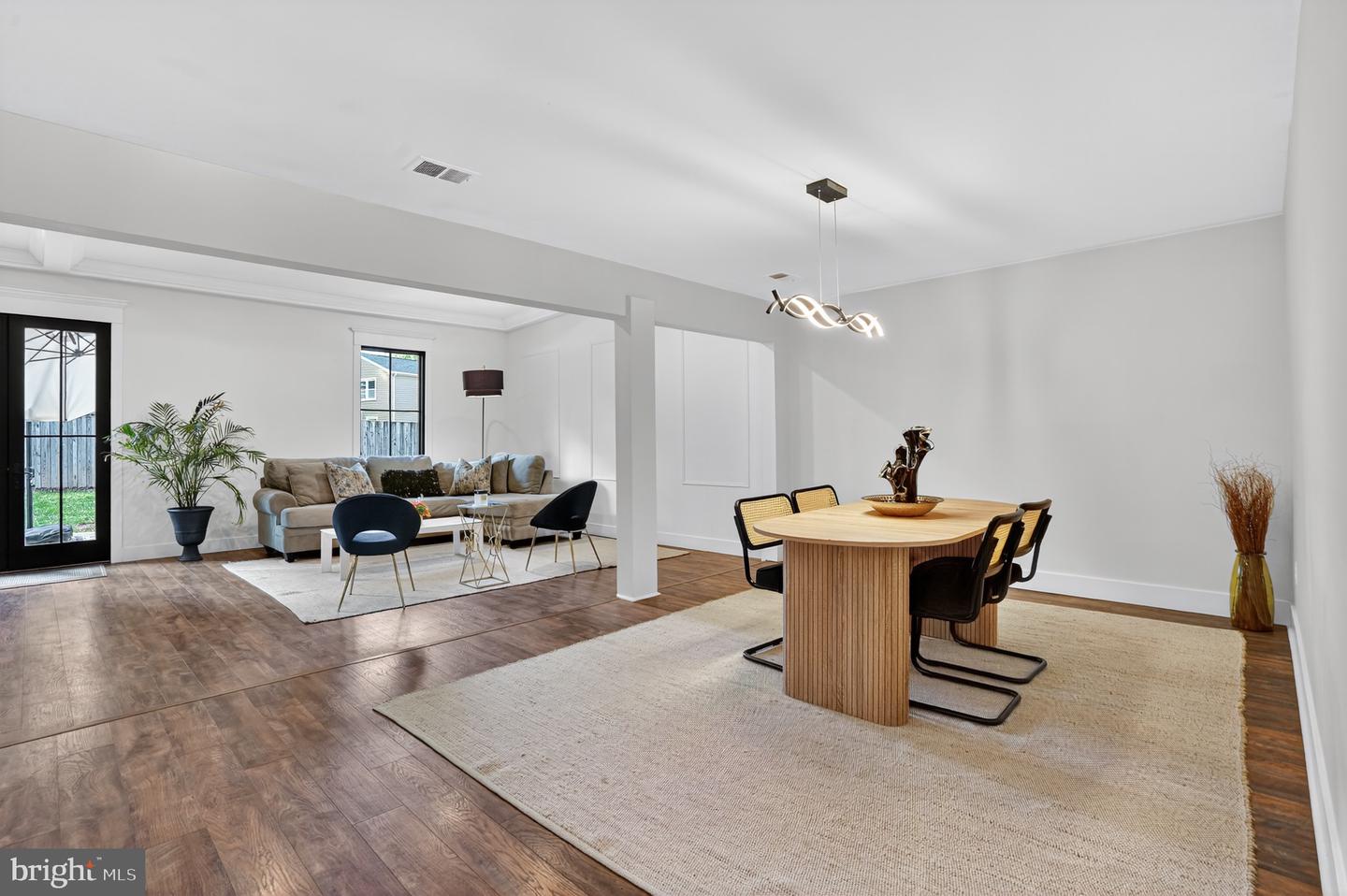 1534 YOUNGS POINT PL, HERNDON, Virginia 20170, 4 Bedrooms Bedrooms, ,2 BathroomsBathrooms,Residential,For sale,1534 YOUNGS POINT PL,VAFX2275172 MLS # VAFX2275172 1534 YOUNGS POINT PL, HERNDON, Virginia 20170, 4 Bedrooms Bedrooms, ,2 BathroomsBathrooms,Residential,For sale,1534 YOUNGS POINT PL,VAFX2275172 MLS # VAFX2275172