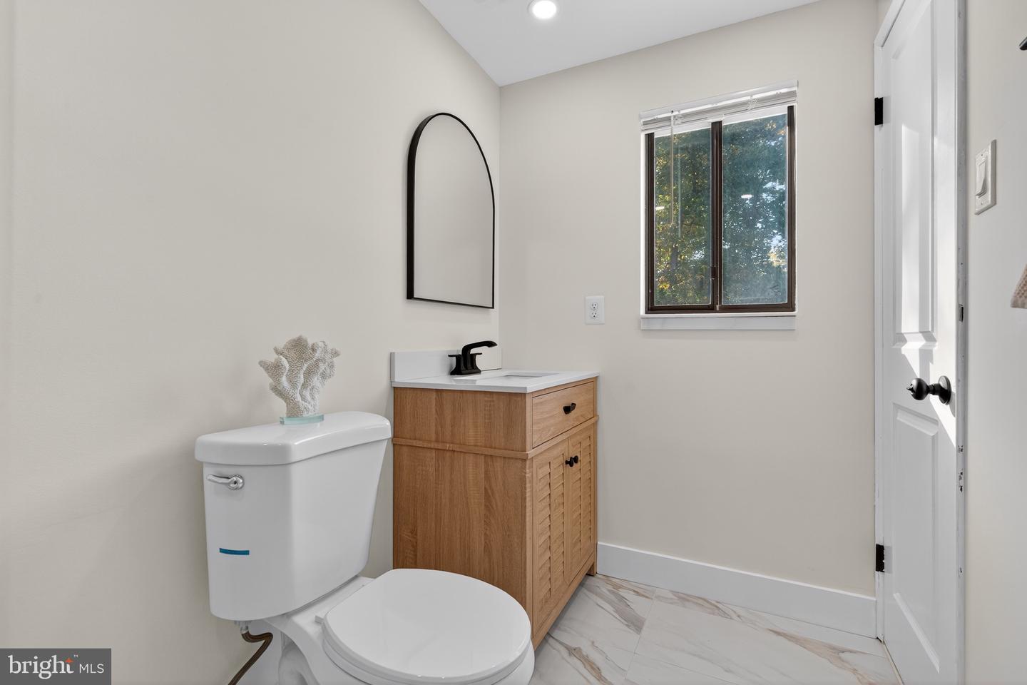 1534 YOUNGS POINT PL, HERNDON, Virginia 20170, 4 Bedrooms Bedrooms, ,2 BathroomsBathrooms,Residential,For sale,1534 YOUNGS POINT PL,VAFX2275172 MLS # VAFX2275172 1534 YOUNGS POINT PL, HERNDON, Virginia 20170, 4 Bedrooms Bedrooms, ,2 BathroomsBathrooms,Residential,For sale,1534 YOUNGS POINT PL,VAFX2275172 MLS # VAFX2275172