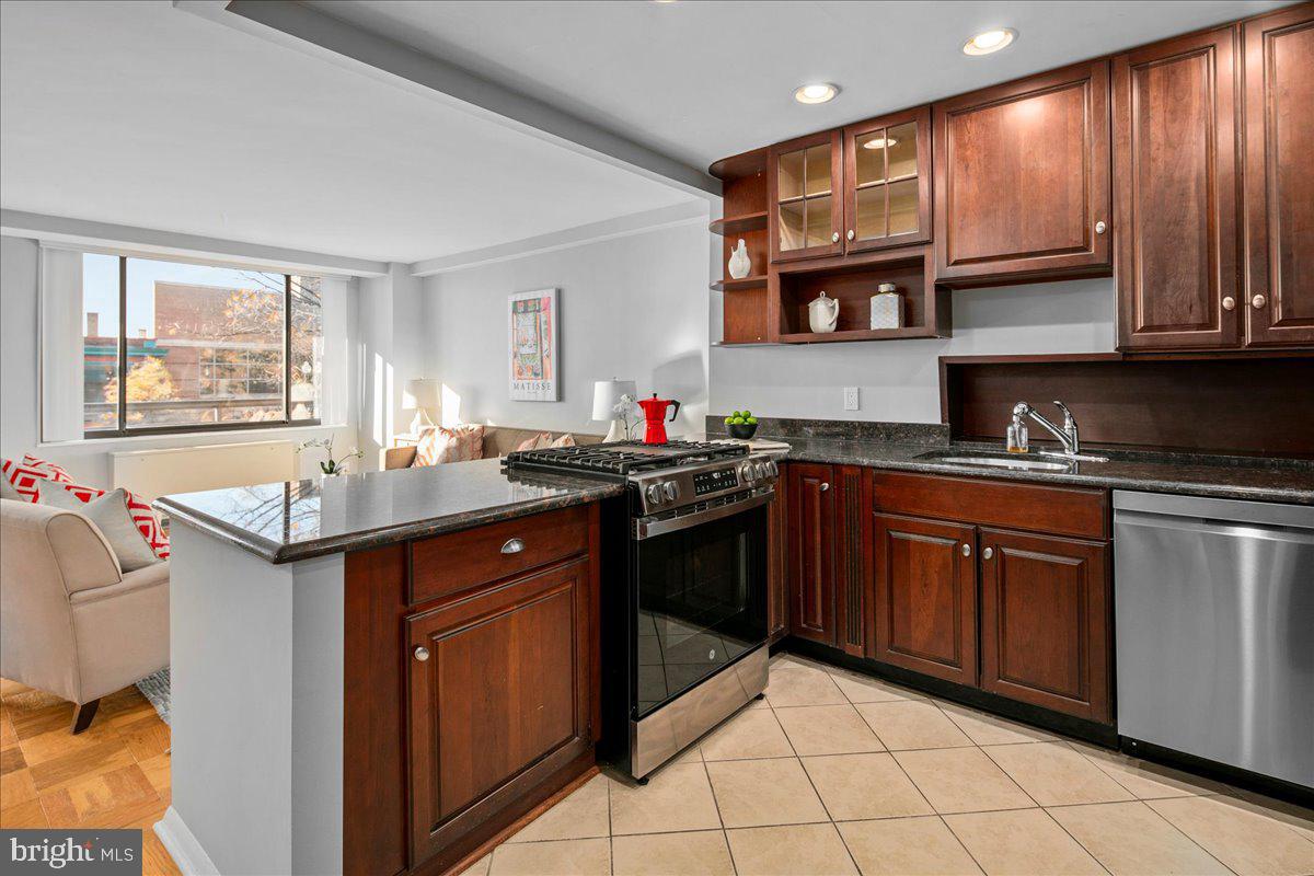 3315 WISCONSIN AVE NW #206, WASHINGTON, District Of Columbia 20016, 2 Bedrooms Bedrooms, ,2 BathroomsBathrooms,Residential,For sale,3315 WISCONSIN AVE NW #206,DCDC2230582 MLS # DCDC2230582 3315 WISCONSIN AVE NW #206, WASHINGTON, District Of Columbia 20016, 2 Bedrooms Bedrooms, ,2 BathroomsBathrooms,Residential,For sale,3315 WISCONSIN AVE NW #206,DCDC2230582 MLS # DCDC2230582