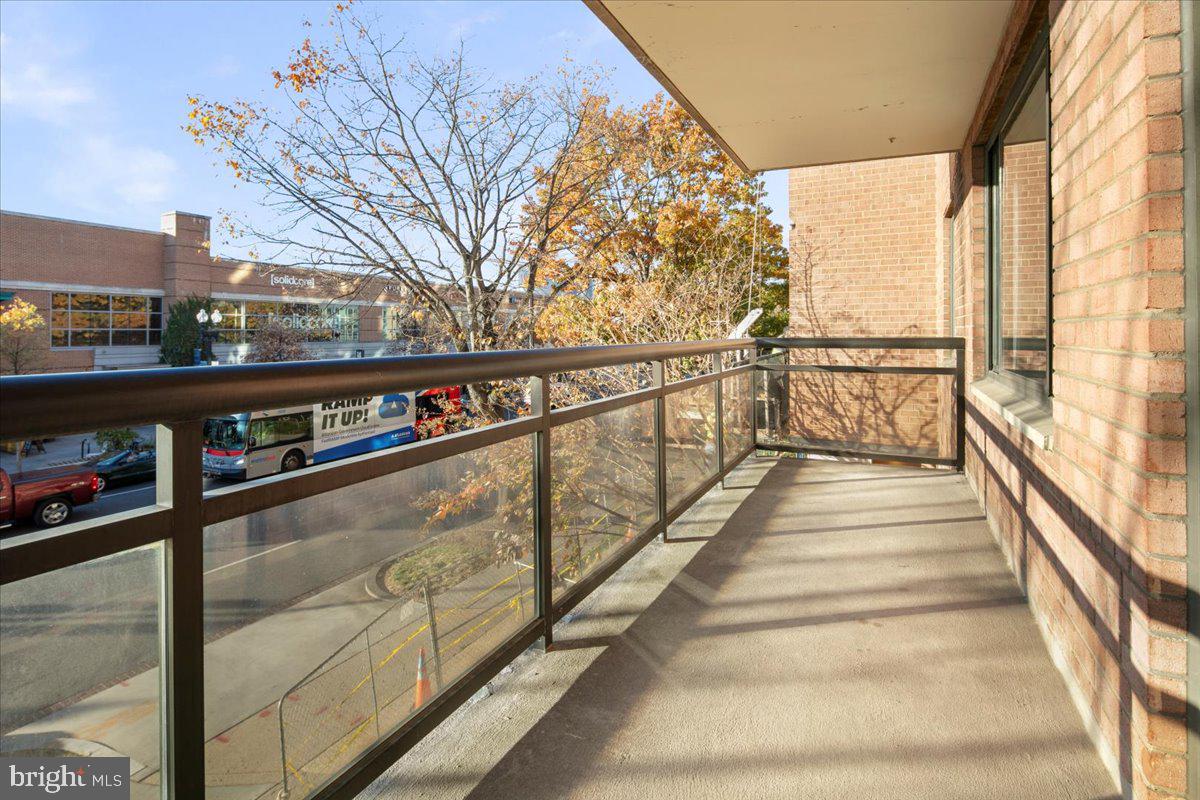 3315 WISCONSIN AVE NW #206, WASHINGTON, District Of Columbia 20016, 2 Bedrooms Bedrooms, ,2 BathroomsBathrooms,Residential,For sale,3315 WISCONSIN AVE NW #206,DCDC2230582 MLS # DCDC2230582 3315 WISCONSIN AVE NW #206, WASHINGTON, District Of Columbia 20016, 2 Bedrooms Bedrooms, ,2 BathroomsBathrooms,Residential,For sale,3315 WISCONSIN AVE NW #206,DCDC2230582 MLS # DCDC2230582