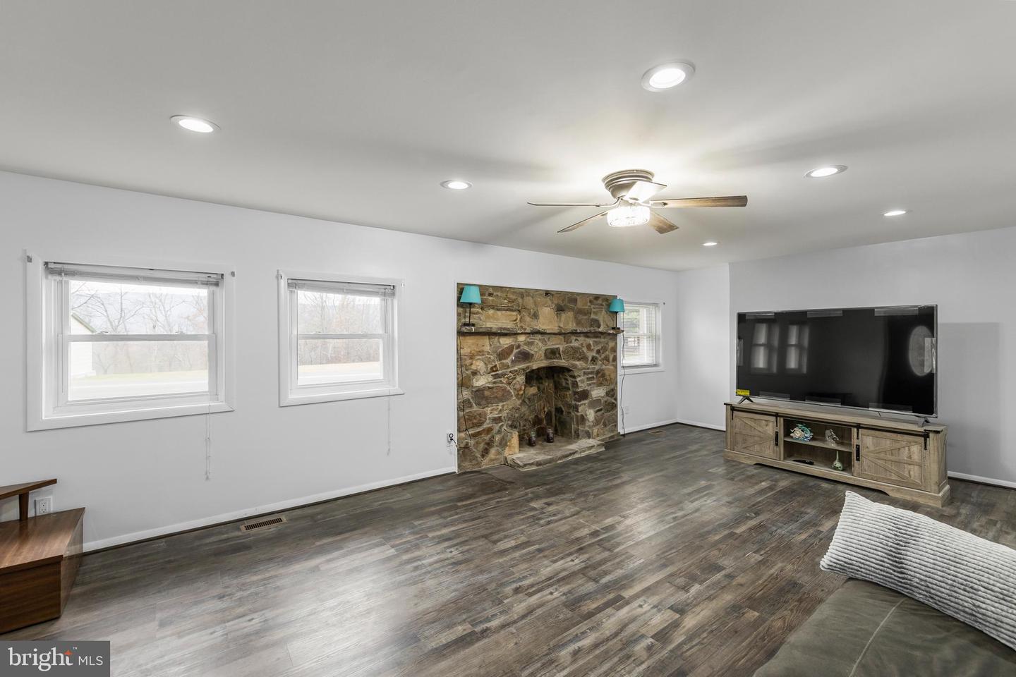 2913 WARDENSVILLE GRADE, WINCHESTER, Virginia 22602, 3 Bedrooms Bedrooms, ,2 BathroomsBathrooms,Residential,For sale,2913 WARDENSVILLE GRADE,VAFV2038032 MLS # VAFV2038032 2913 WARDENSVILLE GRADE, WINCHESTER, Virginia 22602, 3 Bedrooms Bedrooms, ,2 BathroomsBathrooms,Residential,For sale,2913 WARDENSVILLE GRADE,VAFV2038032 MLS # VAFV2038032