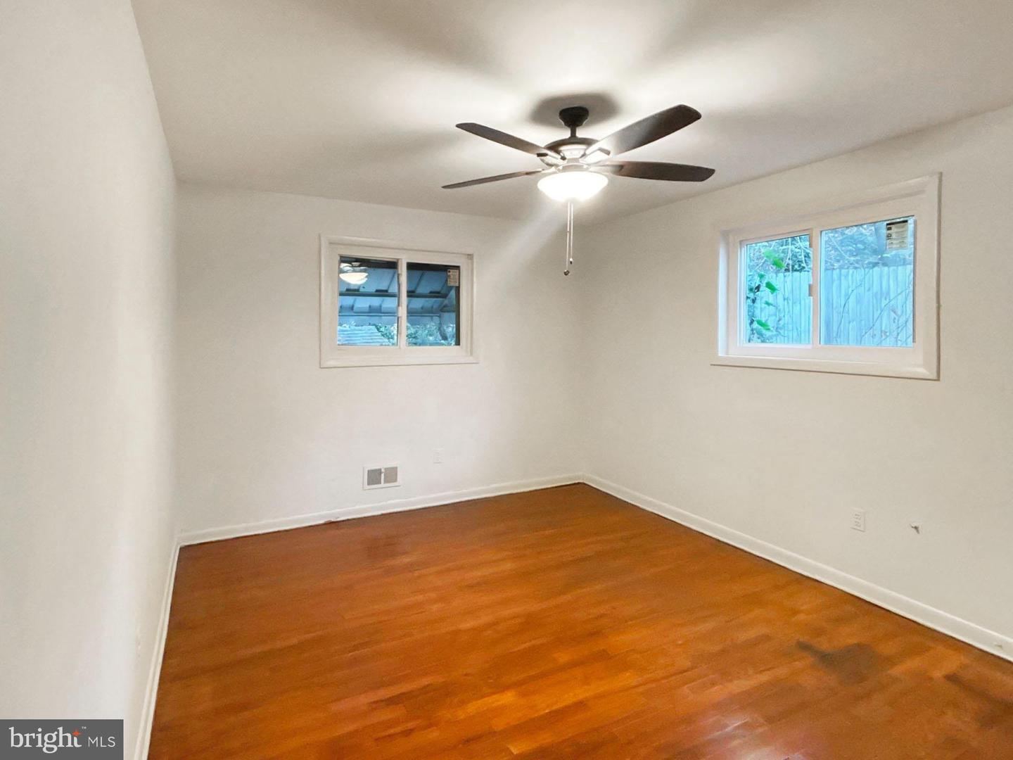 3323 NASH PL SE, WASHINGTON, District Of Columbia 20020, 3 Bedrooms Bedrooms, ,1 BathroomBathrooms,Residential,For sale,3323 NASH PL SE,DCDC2231920 MLS # DCDC2231920 3323 NASH PL SE, WASHINGTON, District Of Columbia 20020, 3 Bedrooms Bedrooms, ,1 BathroomBathrooms,Residential,For sale,3323 NASH PL SE,DCDC2231920 MLS # DCDC2231920