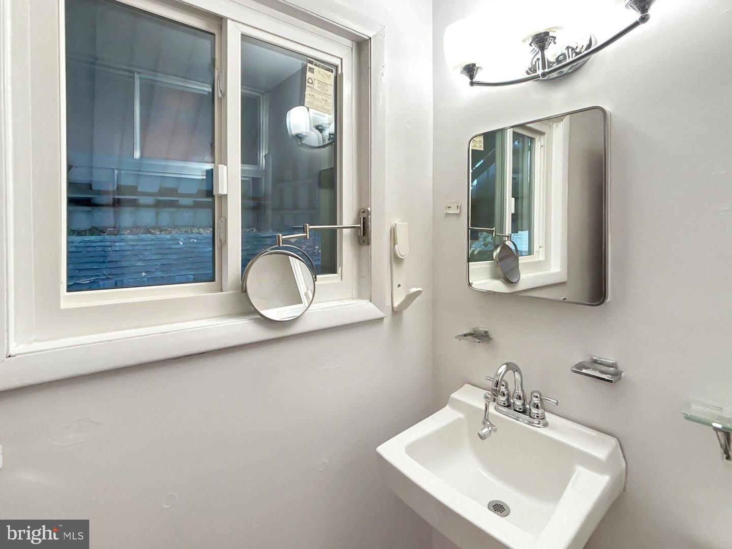 3323 NASH PL SE, WASHINGTON, District Of Columbia 20020, 3 Bedrooms Bedrooms, ,1 BathroomBathrooms,Residential,For sale,3323 NASH PL SE,DCDC2231920 MLS # DCDC2231920 3323 NASH PL SE, WASHINGTON, District Of Columbia 20020, 3 Bedrooms Bedrooms, ,1 BathroomBathrooms,Residential,For sale,3323 NASH PL SE,DCDC2231920 MLS # DCDC2231920