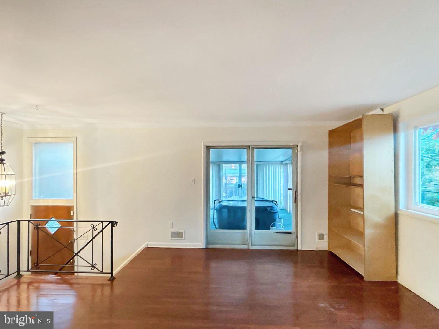 3323 NASH PL SE, WASHINGTON, District Of Columbia 20020, 3 Bedrooms Bedrooms, ,1 BathroomBathrooms,Residential,For sale,3323 NASH PL SE,DCDC2231920 MLS # DCDC2231920 3323 NASH PL SE, WASHINGTON, District Of Columbia 20020, 3 Bedrooms Bedrooms, ,1 BathroomBathrooms,Residential,For sale,3323 NASH PL SE,DCDC2231920 MLS # DCDC2231920