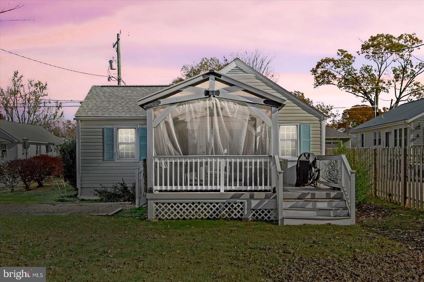 300 WEEMS, COLONIAL BEACH, Virginia 22443, 3 Bedrooms Bedrooms, ,1 BathroomBathrooms,Residential,For sale,300 WEEMS,VAWE2010114 MLS # VAWE2010114 300 WEEMS, COLONIAL BEACH, Virginia 22443, 3 Bedrooms Bedrooms, ,1 BathroomBathrooms,Residential,For sale,300 WEEMS,VAWE2010114 MLS # VAWE2010114