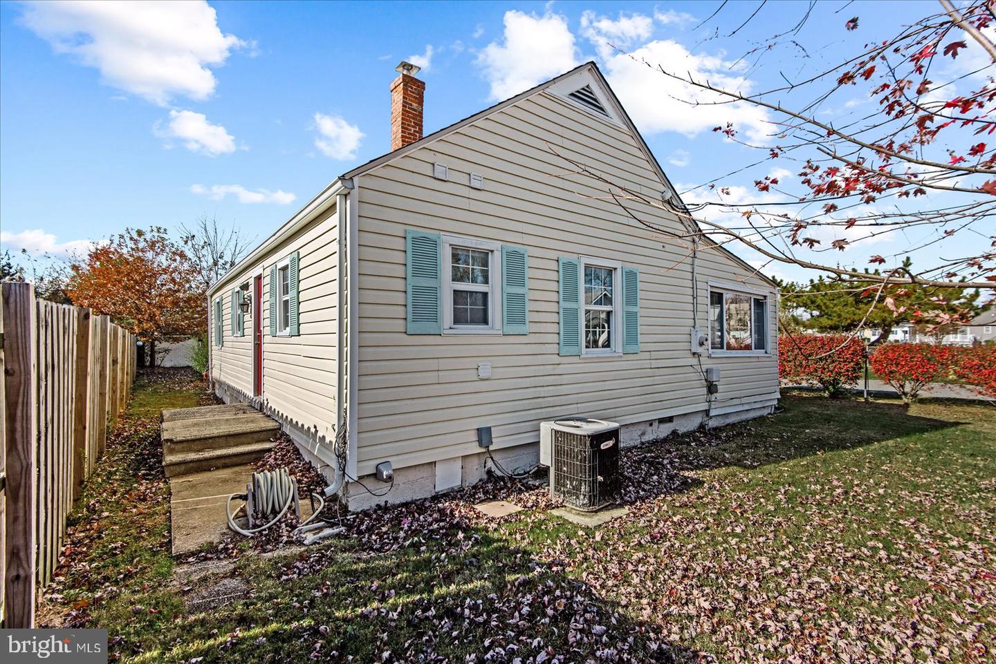 300 WEEMS, COLONIAL BEACH, Virginia 22443, 3 Bedrooms Bedrooms, ,1 BathroomBathrooms,Residential,For sale,300 WEEMS,VAWE2010114 MLS # VAWE2010114 300 WEEMS, COLONIAL BEACH, Virginia 22443, 3 Bedrooms Bedrooms, ,1 BathroomBathrooms,Residential,For sale,300 WEEMS,VAWE2010114 MLS # VAWE2010114
