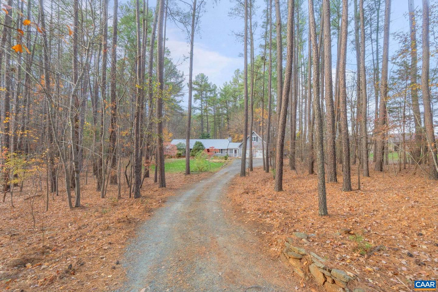 4220 PADDOCK CIR, EARLYSVILLE, Virginia 22936, 3 Bedrooms Bedrooms, ,2 BathroomsBathrooms,Residential,For sale,4220 PADDOCK CIR,671141 MLS # 671141 4220 PADDOCK CIR, EARLYSVILLE, Virginia 22936, 3 Bedrooms Bedrooms, ,2 BathroomsBathrooms,Residential,For sale,4220 PADDOCK CIR,671141 MLS # 671141