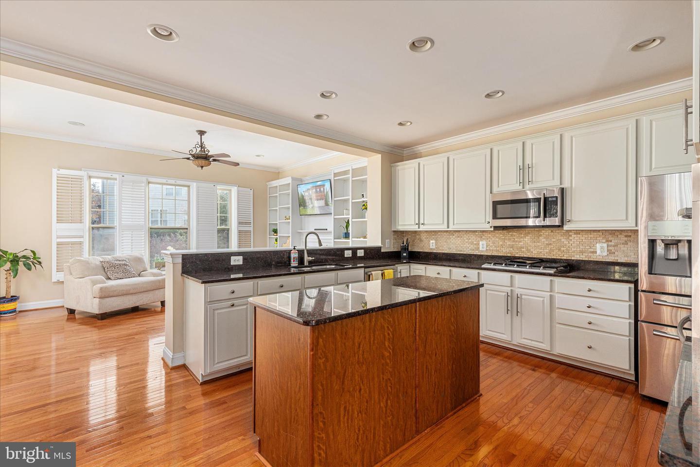 16201 KEDZIE ST, HAYMARKET, Virginia 20169, 4 Bedrooms Bedrooms, ,3 BathroomsBathrooms,Residential,For sale,16201 KEDZIE ST,VAPW2107796 MLS # VAPW2107796 16201 KEDZIE ST, HAYMARKET, Virginia 20169, 4 Bedrooms Bedrooms, ,3 BathroomsBathrooms,Residential,For sale,16201 KEDZIE ST,VAPW2107796 MLS # VAPW2107796