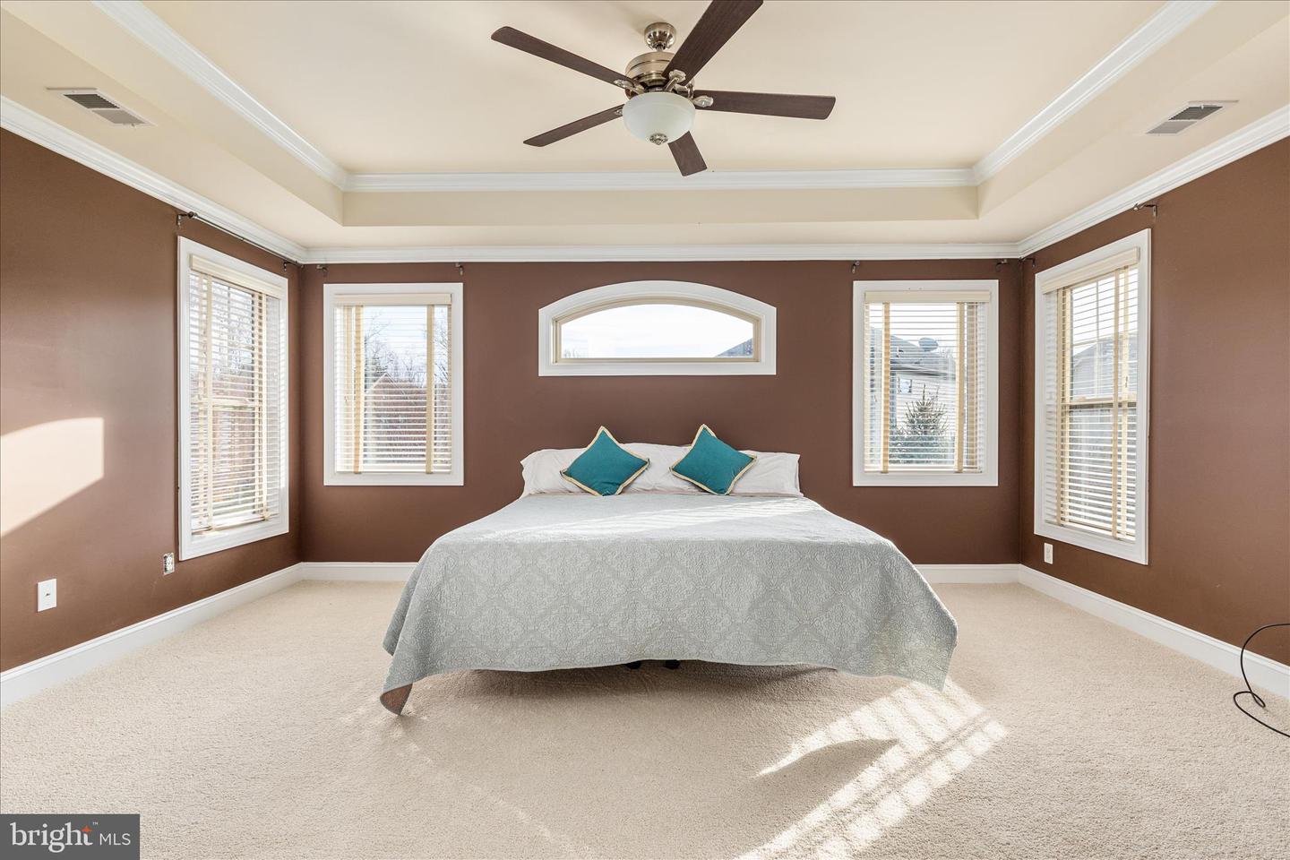 16201 KEDZIE ST, HAYMARKET, Virginia 20169, 4 Bedrooms Bedrooms, ,3 BathroomsBathrooms,Residential,For sale,16201 KEDZIE ST,VAPW2107796 MLS # VAPW2107796 16201 KEDZIE ST, HAYMARKET, Virginia 20169, 4 Bedrooms Bedrooms, ,3 BathroomsBathrooms,Residential,For sale,16201 KEDZIE ST,VAPW2107796 MLS # VAPW2107796