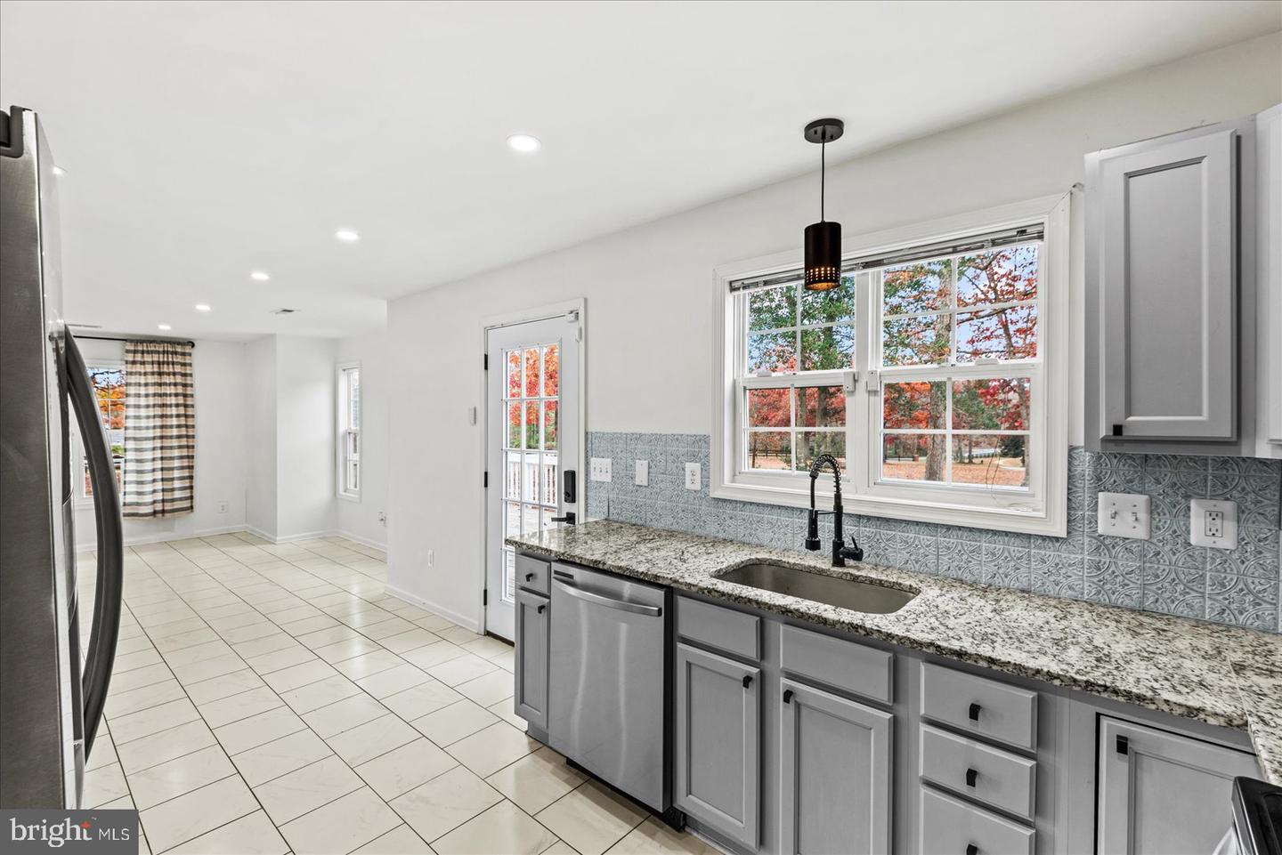 9617 THOUSAND OAKS LN, SPOTSYLVANIA, Virginia 22551, 4 Bedrooms Bedrooms, 7 Rooms Rooms,2 BathroomsBathrooms,Residential,For sale,9617 THOUSAND OAKS LN,VASP2037616 MLS # VASP2037616 9617 THOUSAND OAKS LN, SPOTSYLVANIA, Virginia 22551, 4 Bedrooms Bedrooms, 7 Rooms Rooms,2 BathroomsBathrooms,Residential,For sale,9617 THOUSAND OAKS LN,VASP2037616 MLS # VASP2037616