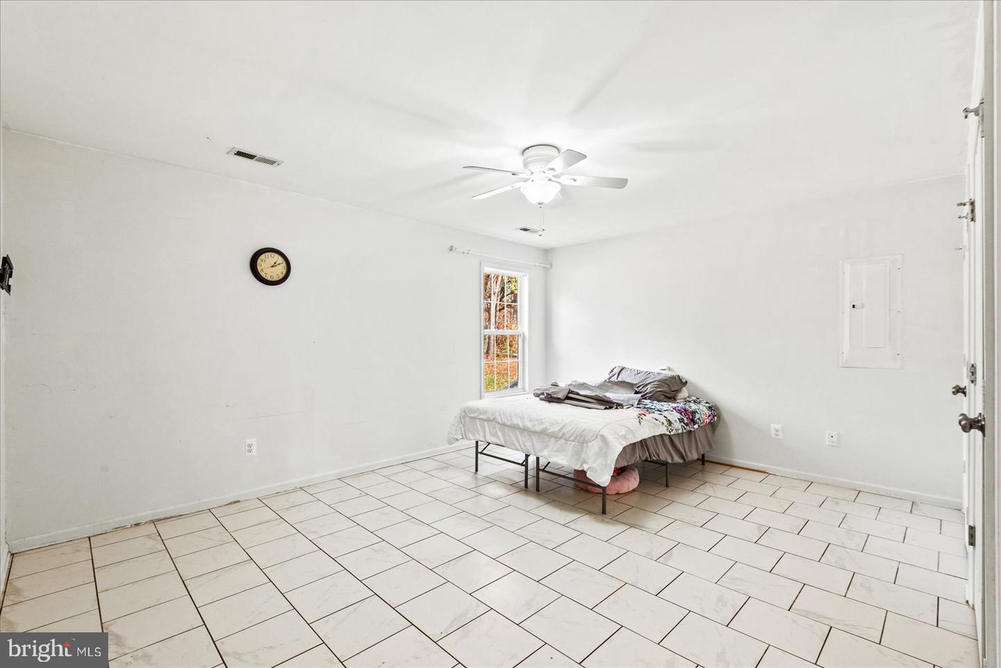 9617 THOUSAND OAKS LN, SPOTSYLVANIA, Virginia 22551, 4 Bedrooms Bedrooms, 7 Rooms Rooms,2 BathroomsBathrooms,Residential,For sale,9617 THOUSAND OAKS LN,VASP2037616 MLS # VASP2037616 9617 THOUSAND OAKS LN, SPOTSYLVANIA, Virginia 22551, 4 Bedrooms Bedrooms, 7 Rooms Rooms,2 BathroomsBathrooms,Residential,For sale,9617 THOUSAND OAKS LN,VASP2037616 MLS # VASP2037616