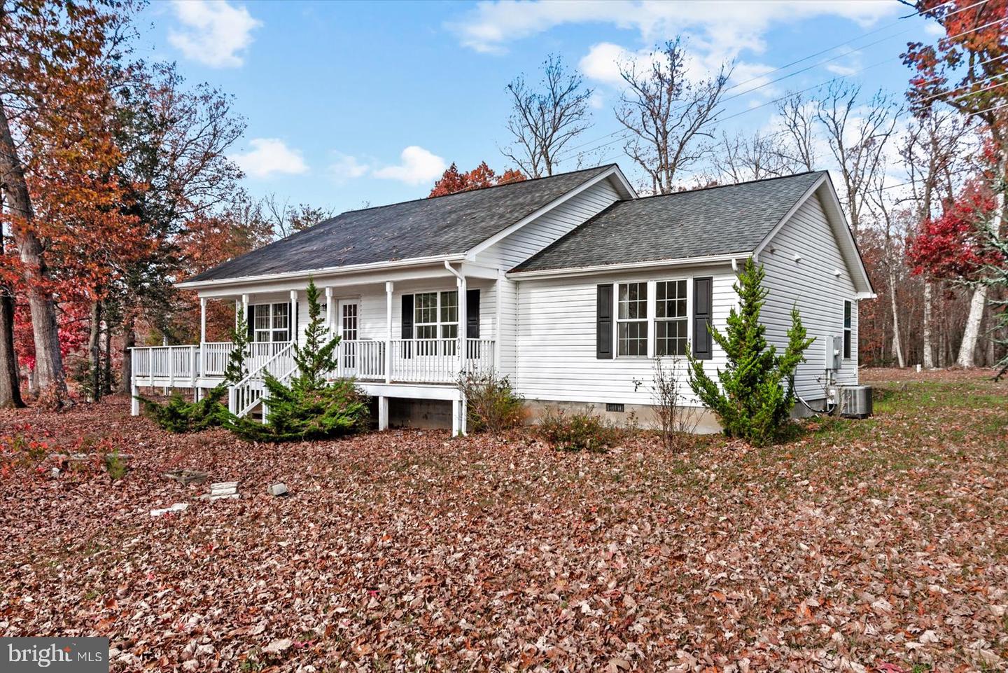 9617 THOUSAND OAKS LN, SPOTSYLVANIA, Virginia 22551, 4 Bedrooms Bedrooms, 7 Rooms Rooms,2 BathroomsBathrooms,Residential,For sale,9617 THOUSAND OAKS LN,VASP2037616 MLS # VASP2037616 9617 THOUSAND OAKS LN, SPOTSYLVANIA, Virginia 22551, 4 Bedrooms Bedrooms, 7 Rooms Rooms,2 BathroomsBathrooms,Residential,For sale,9617 THOUSAND OAKS LN,VASP2037616 MLS # VASP2037616