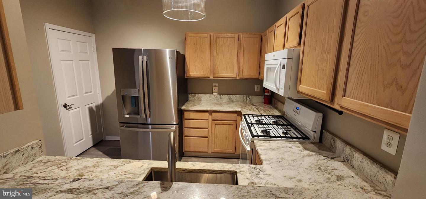 14303 GRAPE HOLLY GRV #15, CENTREVILLE, Virginia 20121, 2 Bedrooms Bedrooms, ,2 BathroomsBathrooms,Residential,For sale,14303 GRAPE HOLLY GRV #15,VAFX2279302 MLS # VAFX2279302 14303 GRAPE HOLLY GRV #15, CENTREVILLE, Virginia 20121, 2 Bedrooms Bedrooms, ,2 BathroomsBathrooms,Residential,For sale,14303 GRAPE HOLLY GRV #15,VAFX2279302 MLS # VAFX2279302