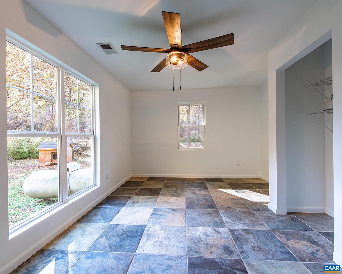 3189 JAMES RIVER RD, HOWARDSVILLE, Virginia 24562, 3 Bedrooms Bedrooms, ,1 BathroomBathrooms,Residential,For sale,3189 JAMES RIVER RD,671157 MLS # 671157 3189 JAMES RIVER RD, HOWARDSVILLE, Virginia 24562, 3 Bedrooms Bedrooms, ,1 BathroomBathrooms,Residential,For sale,3189 JAMES RIVER RD,671157 MLS # 671157