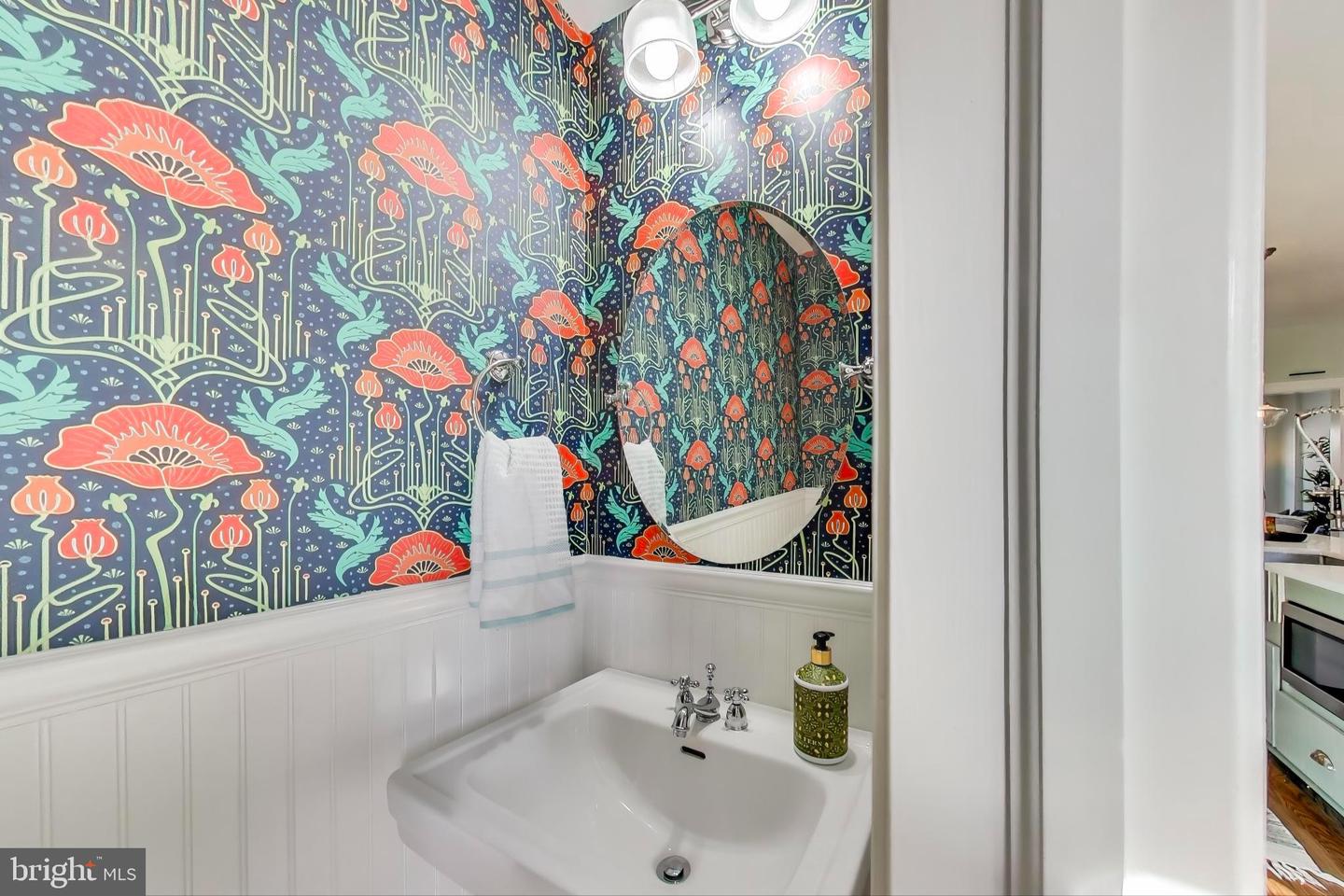 917 HAMLIN ST NE, WASHINGTON, District Of Columbia 20017, 4 Bedrooms Bedrooms, ,2 BathroomsBathrooms,Residential,For sale,917 HAMLIN ST NE,DCDC2231948 MLS # DCDC2231948 917 HAMLIN ST NE, WASHINGTON, District Of Columbia 20017, 4 Bedrooms Bedrooms, ,2 BathroomsBathrooms,Residential,For sale,917 HAMLIN ST NE,DCDC2231948 MLS # DCDC2231948