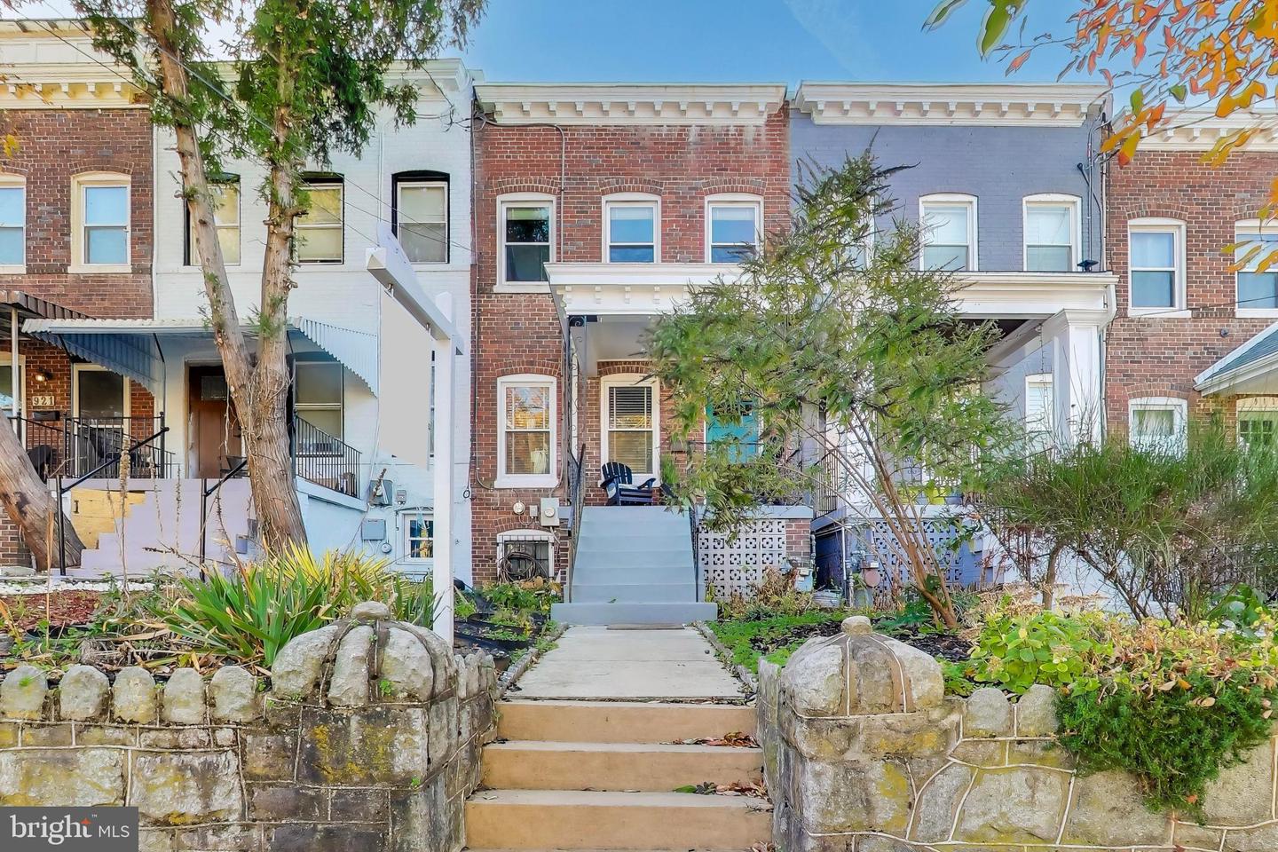 917 HAMLIN ST NE, WASHINGTON, District Of Columbia 20017, 4 Bedrooms Bedrooms, ,2 BathroomsBathrooms,Residential,For sale,917 HAMLIN ST NE,DCDC2231948 MLS # DCDC2231948 917 HAMLIN ST NE, WASHINGTON, District Of Columbia 20017, 4 Bedrooms Bedrooms, ,2 BathroomsBathrooms,Residential,For sale,917 HAMLIN ST NE,DCDC2231948 MLS # DCDC2231948