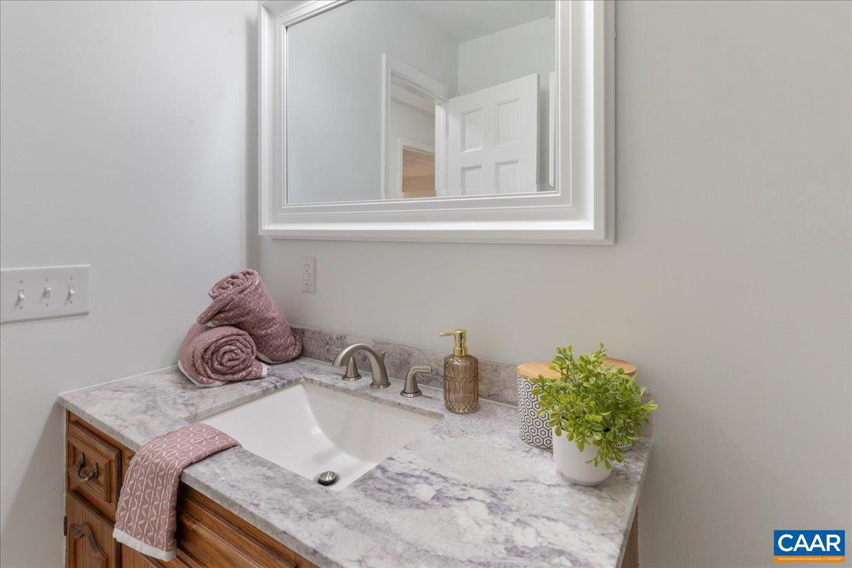 492 RED BIRD LN, STANARDSVILLE, Virginia 22973, 3 Bedrooms Bedrooms, ,3 BathroomsBathrooms,Residential,For sale,492 RED BIRD LN,671161 MLS # 671161