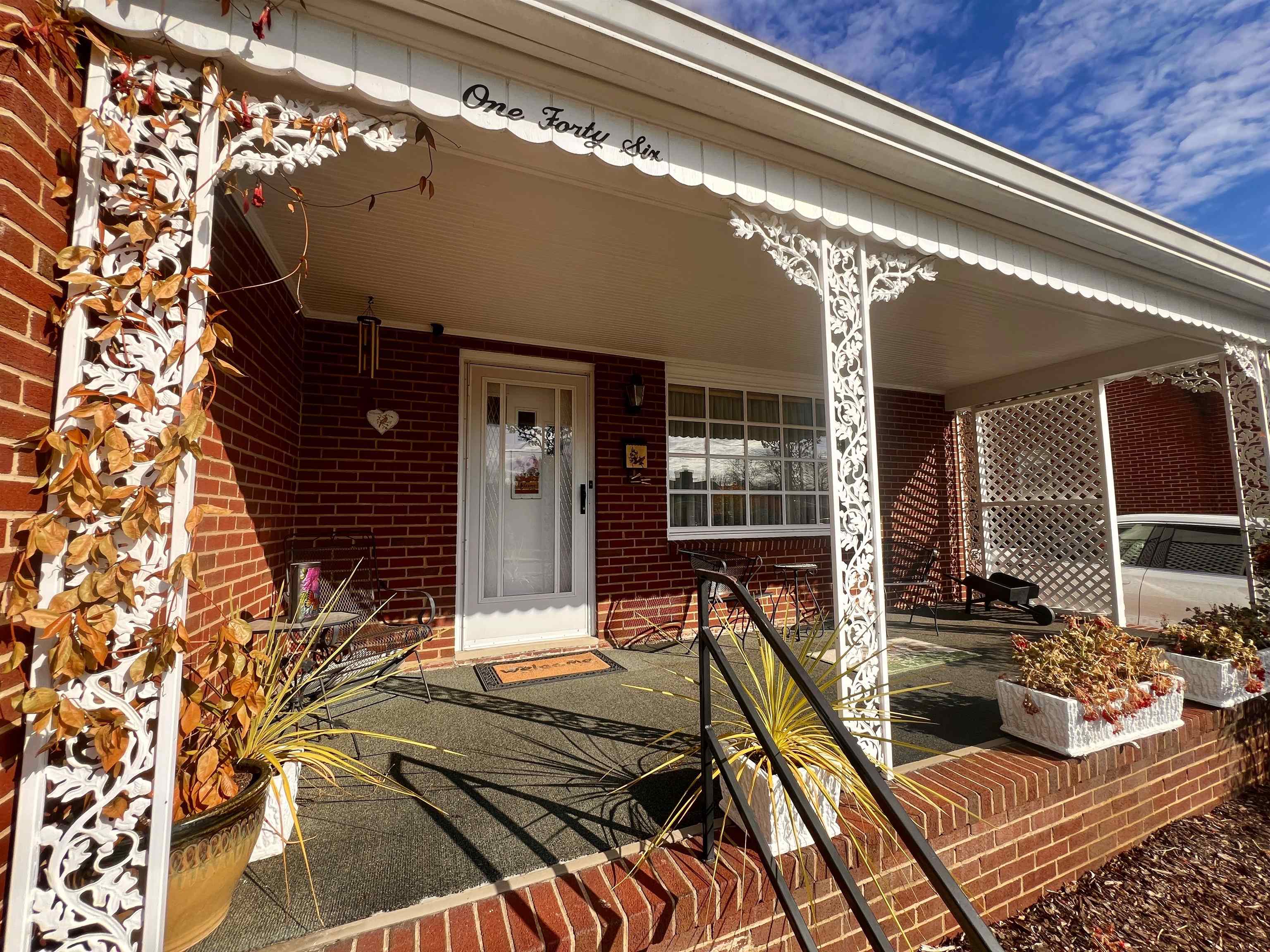 146 MARYLAND AVE, HARRISONBURG, Virginia 22801, 4 Bedrooms Bedrooms, ,2 BathroomsBathrooms,Residential,146 MARYLAND AVE,671165 MLS # 671165 146 MARYLAND AVE, HARRISONBURG, Virginia 22801, 4 Bedrooms Bedrooms, ,2 BathroomsBathrooms,Residential,146 MARYLAND AVE,671165 MLS # 671165