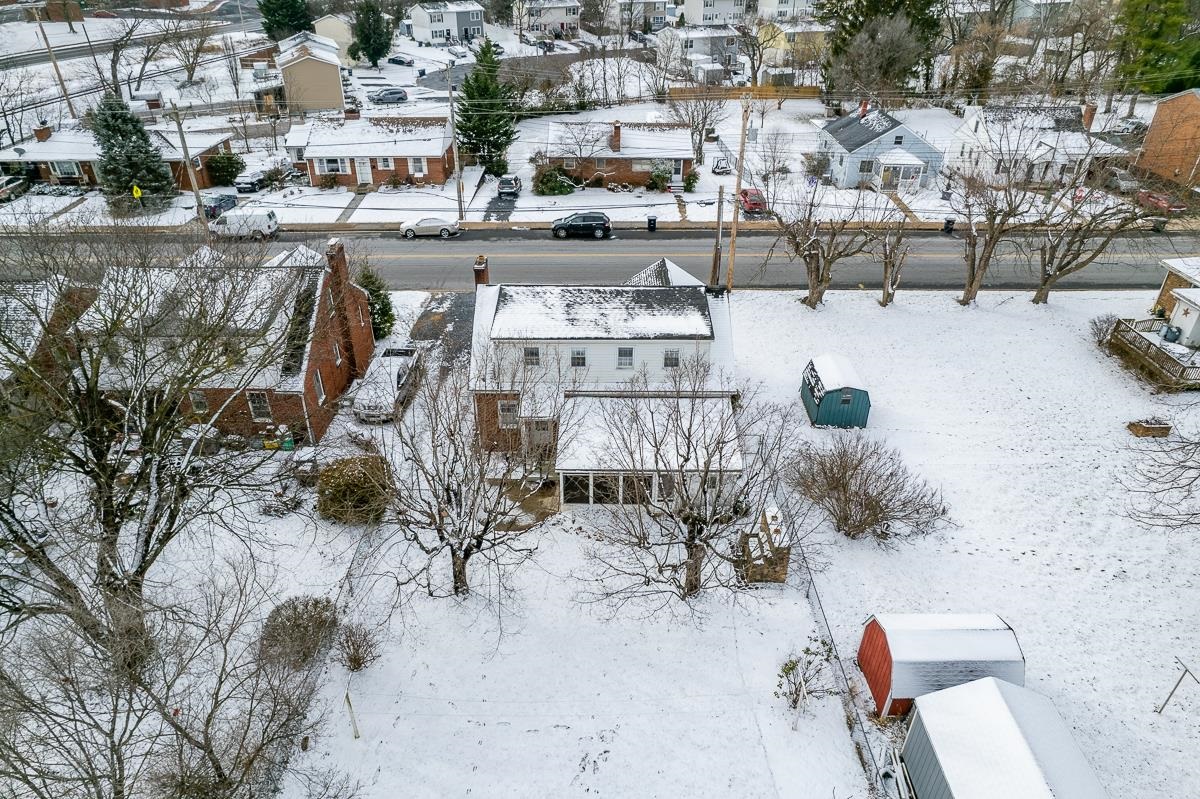 146 MARYLAND AVE, HARRISONBURG, Virginia 22801, 4 Bedrooms Bedrooms, ,2 BathroomsBathrooms,Residential,146 MARYLAND AVE,671165 MLS # 671165