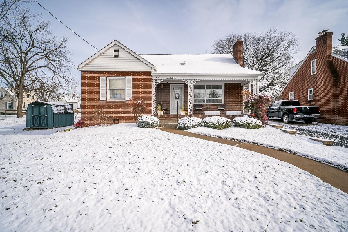 146 MARYLAND AVE, HARRISONBURG, Virginia 22801, 4 Bedrooms Bedrooms, ,2 BathroomsBathrooms,Residential,146 MARYLAND AVE,671165 MLS # 671165