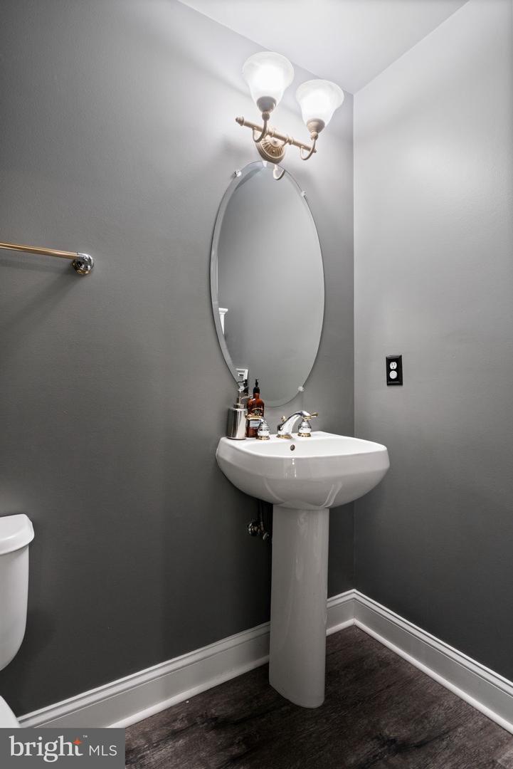 7141 MASON GROVE CT #18, ALEXANDRIA, Virginia 22306, 3 Bedrooms Bedrooms, ,2 BathroomsBathrooms,Residential,For sale,7141 MASON GROVE CT #18,VAFX2274416 MLS # VAFX2274416 7141 MASON GROVE CT #18, ALEXANDRIA, Virginia 22306, 3 Bedrooms Bedrooms, ,2 BathroomsBathrooms,Residential,For sale,7141 MASON GROVE CT #18,VAFX2274416 MLS # VAFX2274416