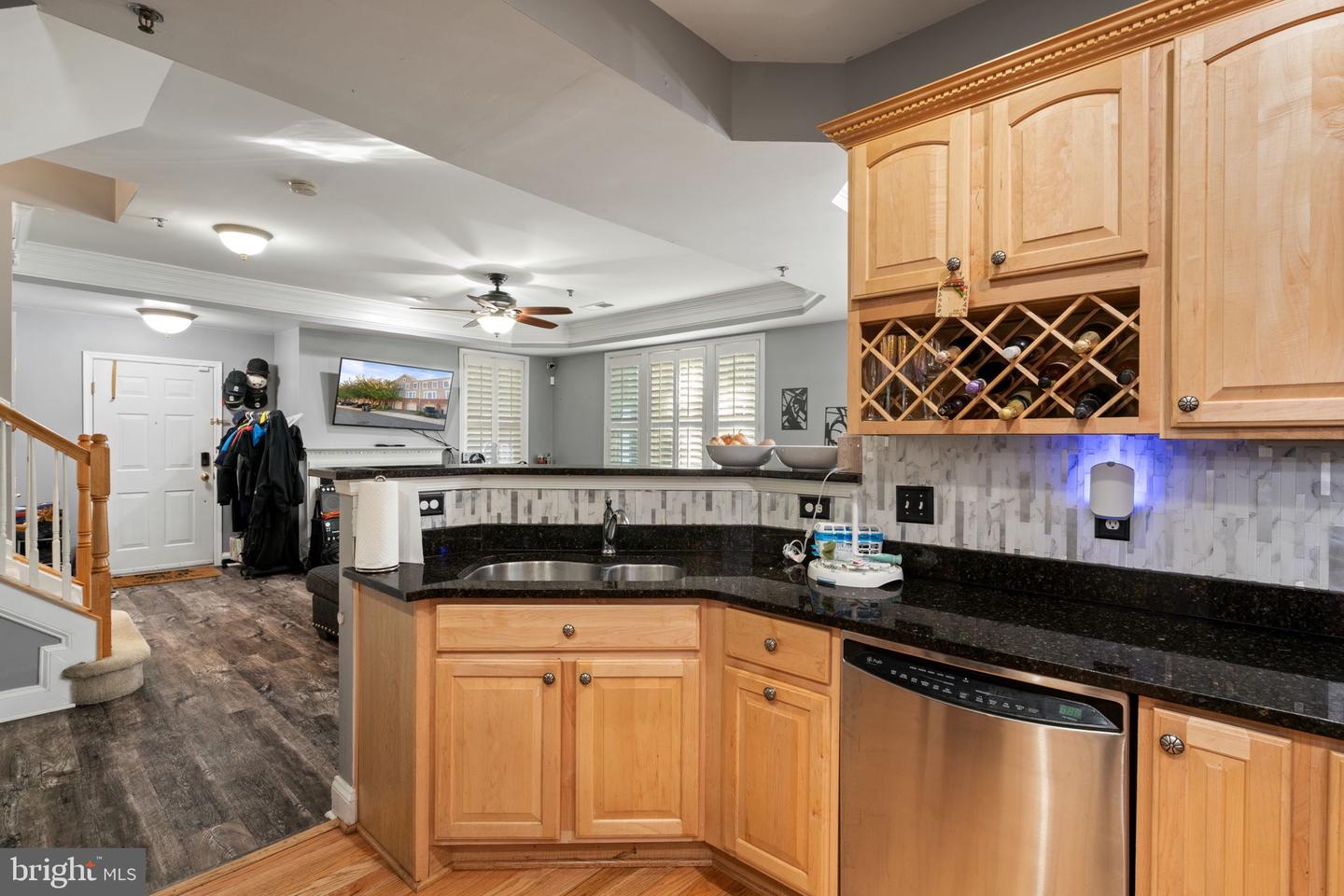 7141 MASON GROVE CT #18, ALEXANDRIA, Virginia 22306, 3 Bedrooms Bedrooms, ,2 BathroomsBathrooms,Residential,For sale,7141 MASON GROVE CT #18,VAFX2274416 MLS # VAFX2274416 7141 MASON GROVE CT #18, ALEXANDRIA, Virginia 22306, 3 Bedrooms Bedrooms, ,2 BathroomsBathrooms,Residential,For sale,7141 MASON GROVE CT #18,VAFX2274416 MLS # VAFX2274416