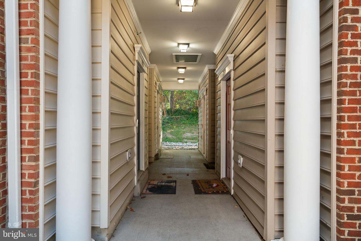 7141 MASON GROVE CT #18, ALEXANDRIA, Virginia 22306, 3 Bedrooms Bedrooms, ,2 BathroomsBathrooms,Residential,For sale,7141 MASON GROVE CT #18,VAFX2274416 MLS # VAFX2274416 7141 MASON GROVE CT #18, ALEXANDRIA, Virginia 22306, 3 Bedrooms Bedrooms, ,2 BathroomsBathrooms,Residential,For sale,7141 MASON GROVE CT #18,VAFX2274416 MLS # VAFX2274416