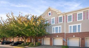 7141 MASON GROVE CT #18, ALEXANDRIA, Virginia 22306, 3 Bedrooms Bedrooms, ,2 BathroomsBathrooms,Residential,For sale,7141 MASON GROVE CT #18,VAFX2274416 MLS # VAFX2274416
