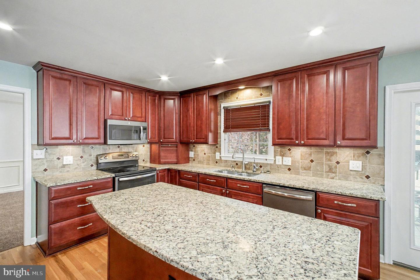 3618 CARLYLE CT, FREDERICKSBURG, Virginia 22408, 5 Bedrooms Bedrooms, ,3 BathroomsBathrooms,Residential,For sale,3618 CARLYLE CT,VASP2037358 MLS # VASP2037358 3618 CARLYLE CT, FREDERICKSBURG, Virginia 22408, 5 Bedrooms Bedrooms, ,3 BathroomsBathrooms,Residential,For sale,3618 CARLYLE CT,VASP2037358 MLS # VASP2037358