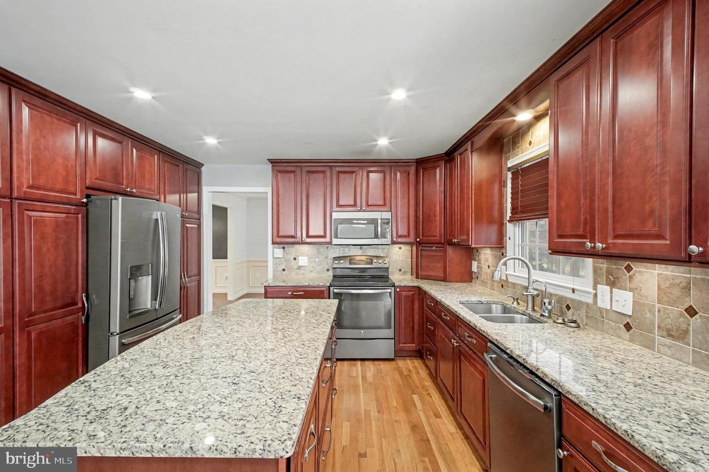 3618 CARLYLE CT, FREDERICKSBURG, Virginia 22408, 5 Bedrooms Bedrooms, ,3 BathroomsBathrooms,Residential,For sale,3618 CARLYLE CT,VASP2037358 MLS # VASP2037358 3618 CARLYLE CT, FREDERICKSBURG, Virginia 22408, 5 Bedrooms Bedrooms, ,3 BathroomsBathrooms,Residential,For sale,3618 CARLYLE CT,VASP2037358 MLS # VASP2037358