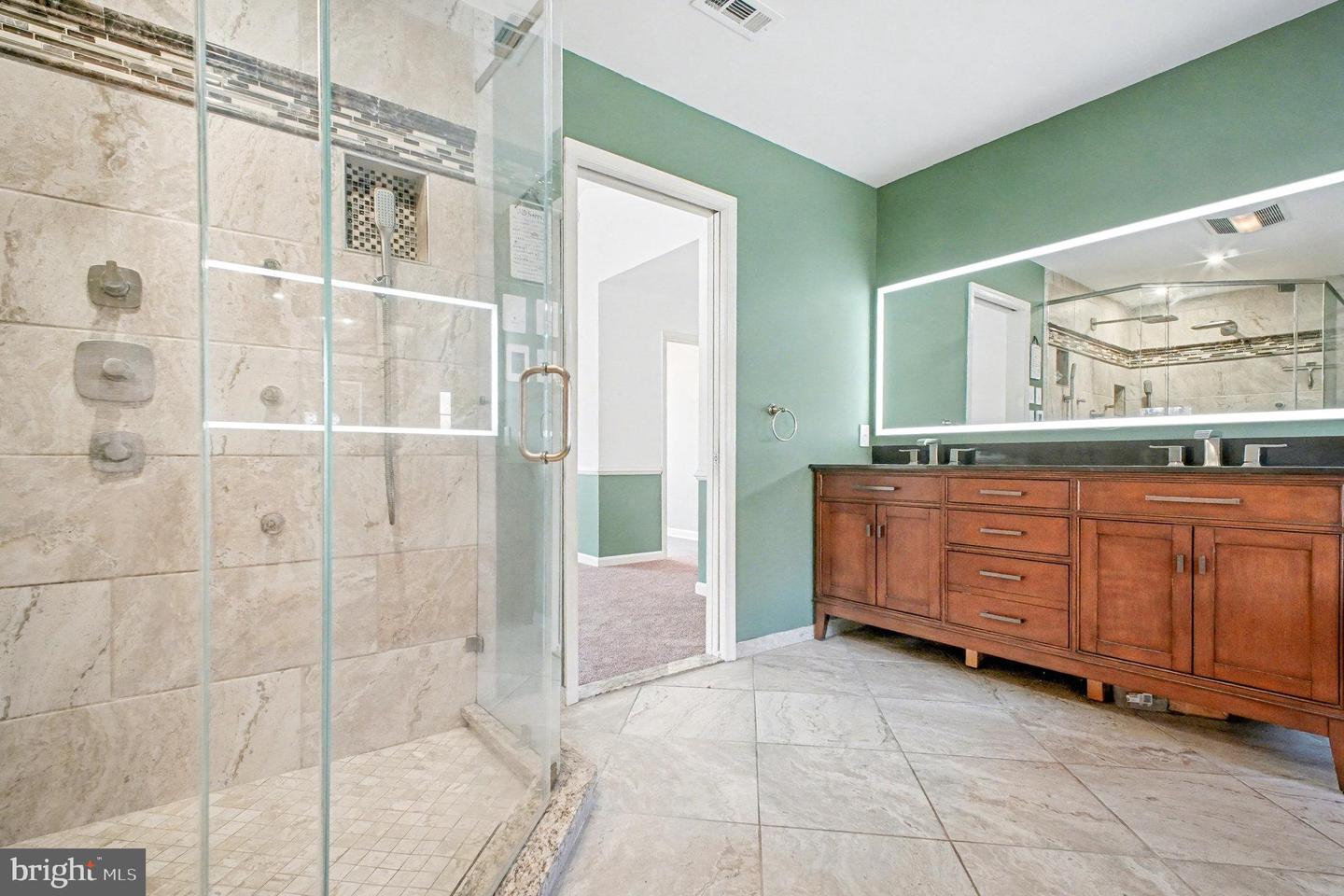 3618 CARLYLE CT, FREDERICKSBURG, Virginia 22408, 5 Bedrooms Bedrooms, ,3 BathroomsBathrooms,Residential,For sale,3618 CARLYLE CT,VASP2037358 MLS # VASP2037358 3618 CARLYLE CT, FREDERICKSBURG, Virginia 22408, 5 Bedrooms Bedrooms, ,3 BathroomsBathrooms,Residential,For sale,3618 CARLYLE CT,VASP2037358 MLS # VASP2037358