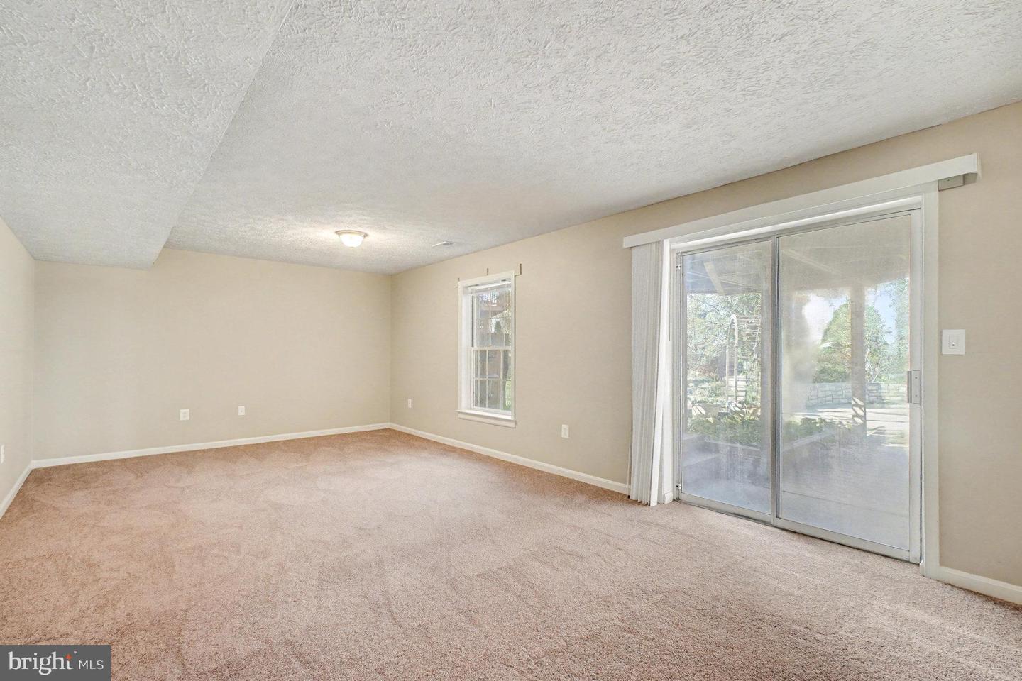 3618 CARLYLE CT, FREDERICKSBURG, Virginia 22408, 5 Bedrooms Bedrooms, ,3 BathroomsBathrooms,Residential,For sale,3618 CARLYLE CT,VASP2037358 MLS # VASP2037358 3618 CARLYLE CT, FREDERICKSBURG, Virginia 22408, 5 Bedrooms Bedrooms, ,3 BathroomsBathrooms,Residential,For sale,3618 CARLYLE CT,VASP2037358 MLS # VASP2037358