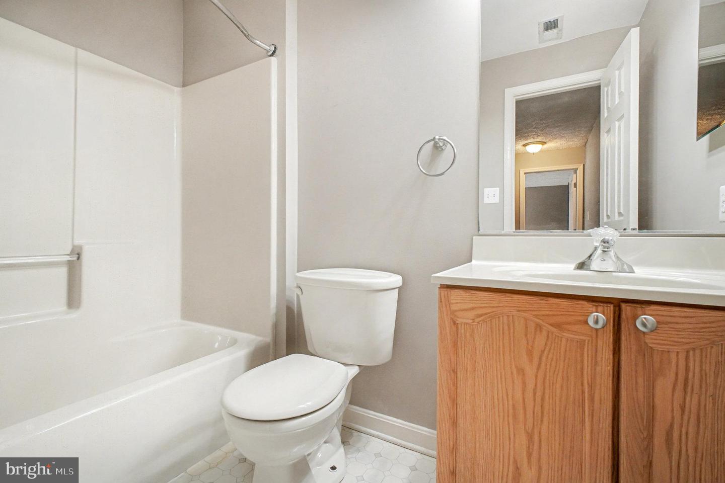 3618 CARLYLE CT, FREDERICKSBURG, Virginia 22408, 5 Bedrooms Bedrooms, ,3 BathroomsBathrooms,Residential,For sale,3618 CARLYLE CT,VASP2037358 MLS # VASP2037358 3618 CARLYLE CT, FREDERICKSBURG, Virginia 22408, 5 Bedrooms Bedrooms, ,3 BathroomsBathrooms,Residential,For sale,3618 CARLYLE CT,VASP2037358 MLS # VASP2037358