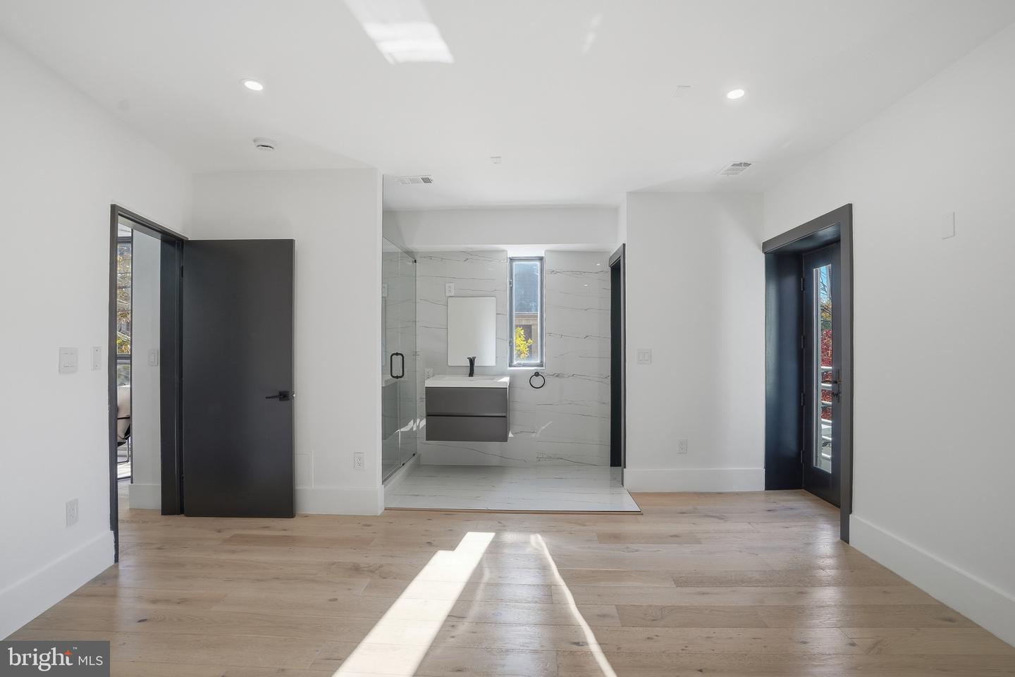 2220 Q ST NW, WASHINGTON, District Of Columbia 20008, 5 Bedrooms Bedrooms, ,5 BathroomsBathrooms,Residential,For sale,2220 Q ST NW,DCDC2230476 MLS # DCDC2230476 2220 Q ST NW, WASHINGTON, District Of Columbia 20008, 5 Bedrooms Bedrooms, ,5 BathroomsBathrooms,Residential,For sale,2220 Q ST NW,DCDC2230476 MLS # DCDC2230476